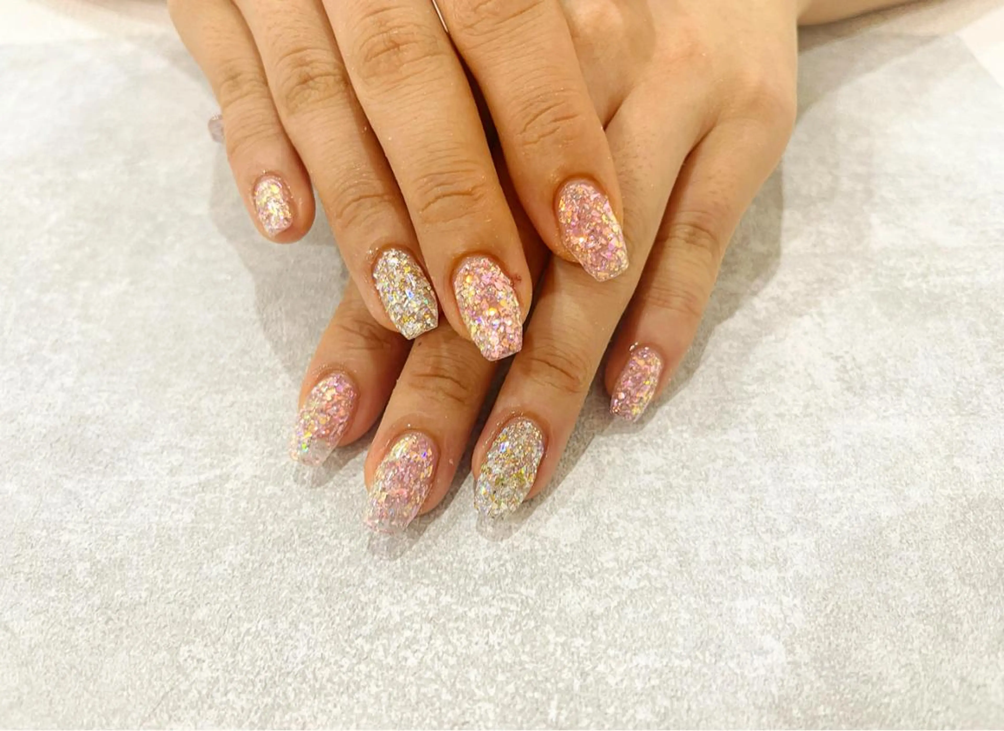ネイル キラキラネイル ラメ(グリッター) ハンドネイル pilates & nail Zou.のその他イメージ