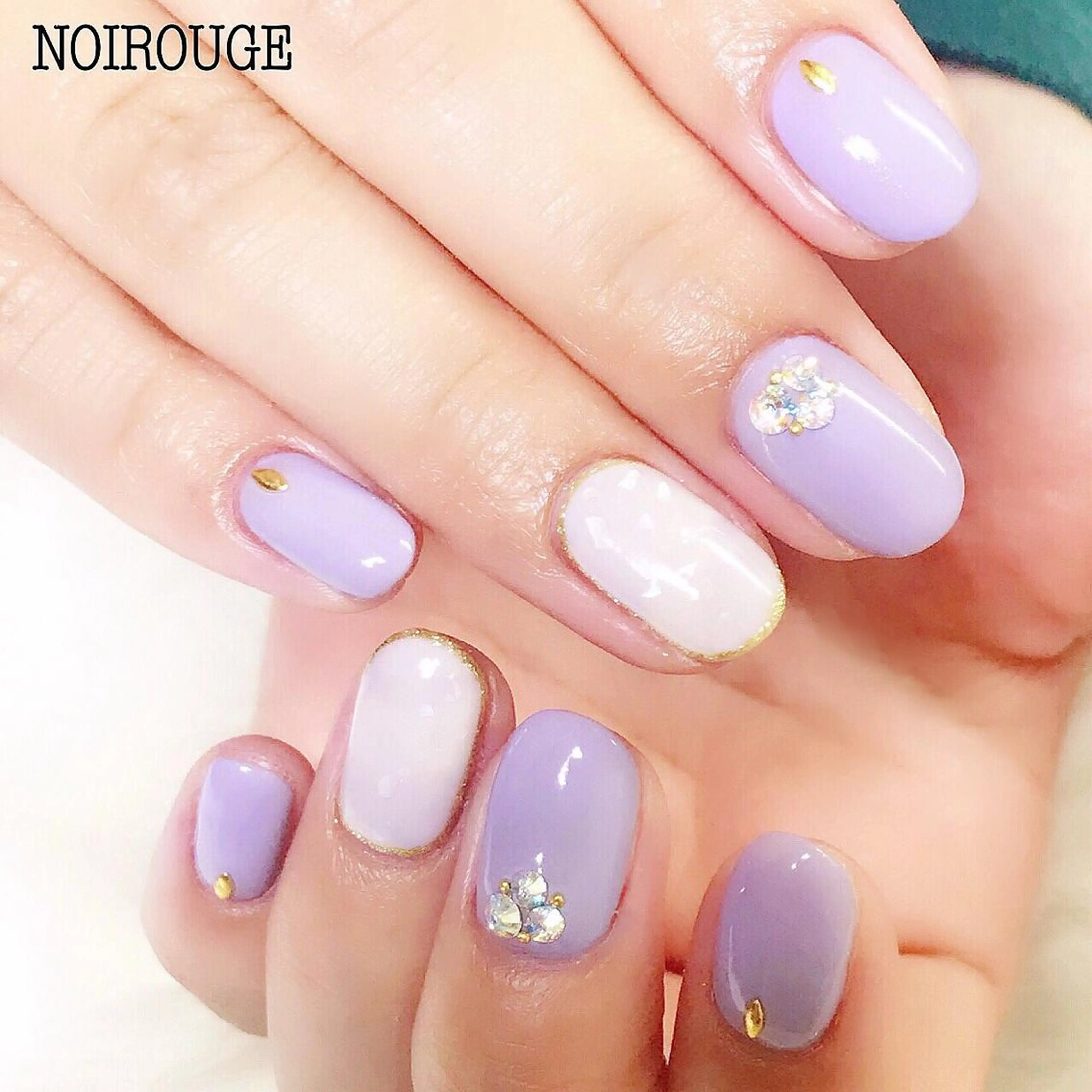 ネイル NOIROUGE所属・NOI ROUGEのネイルデザイン