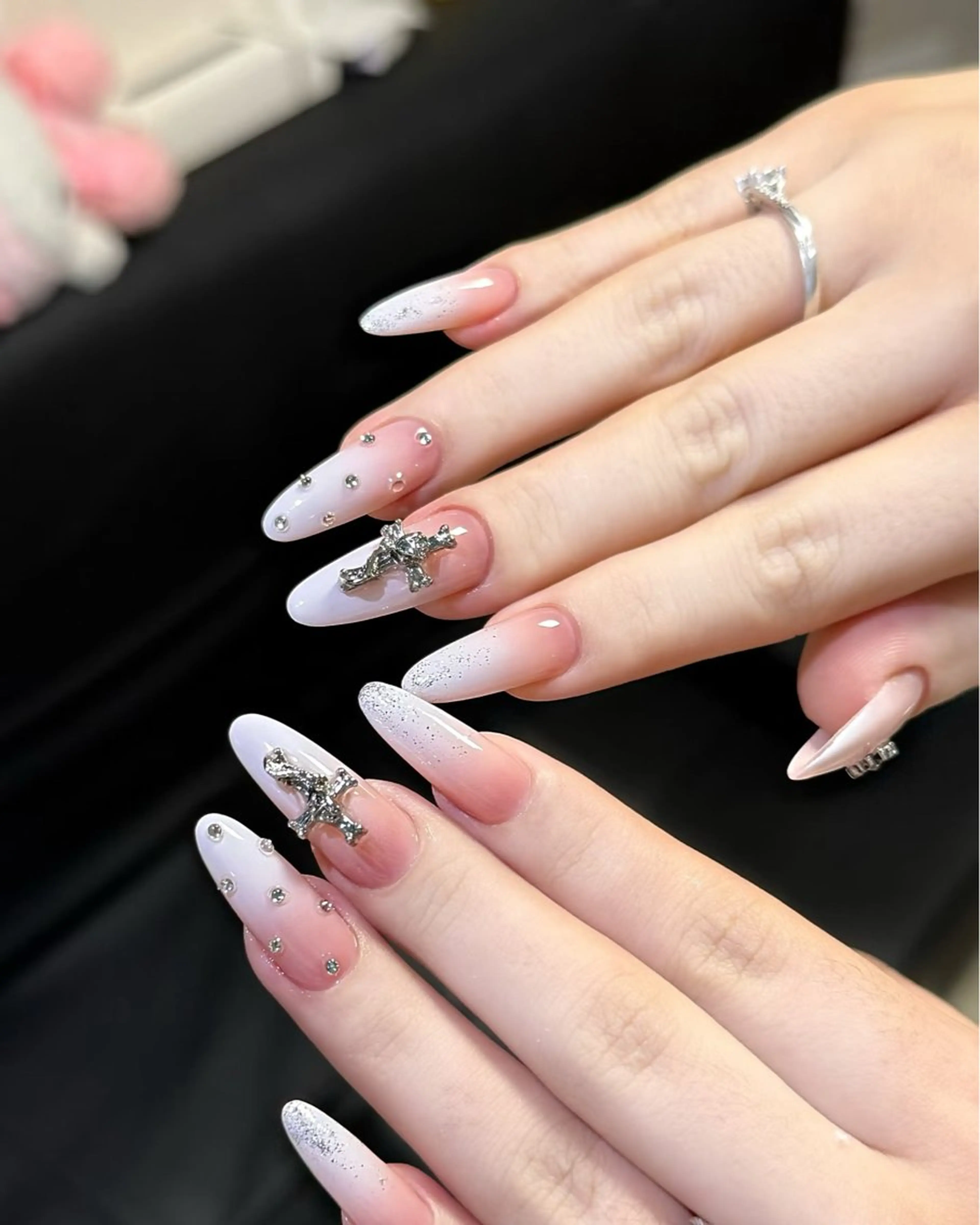 ネイル NANAネイルサロン 【長さだし専門店】のネイルデザイン