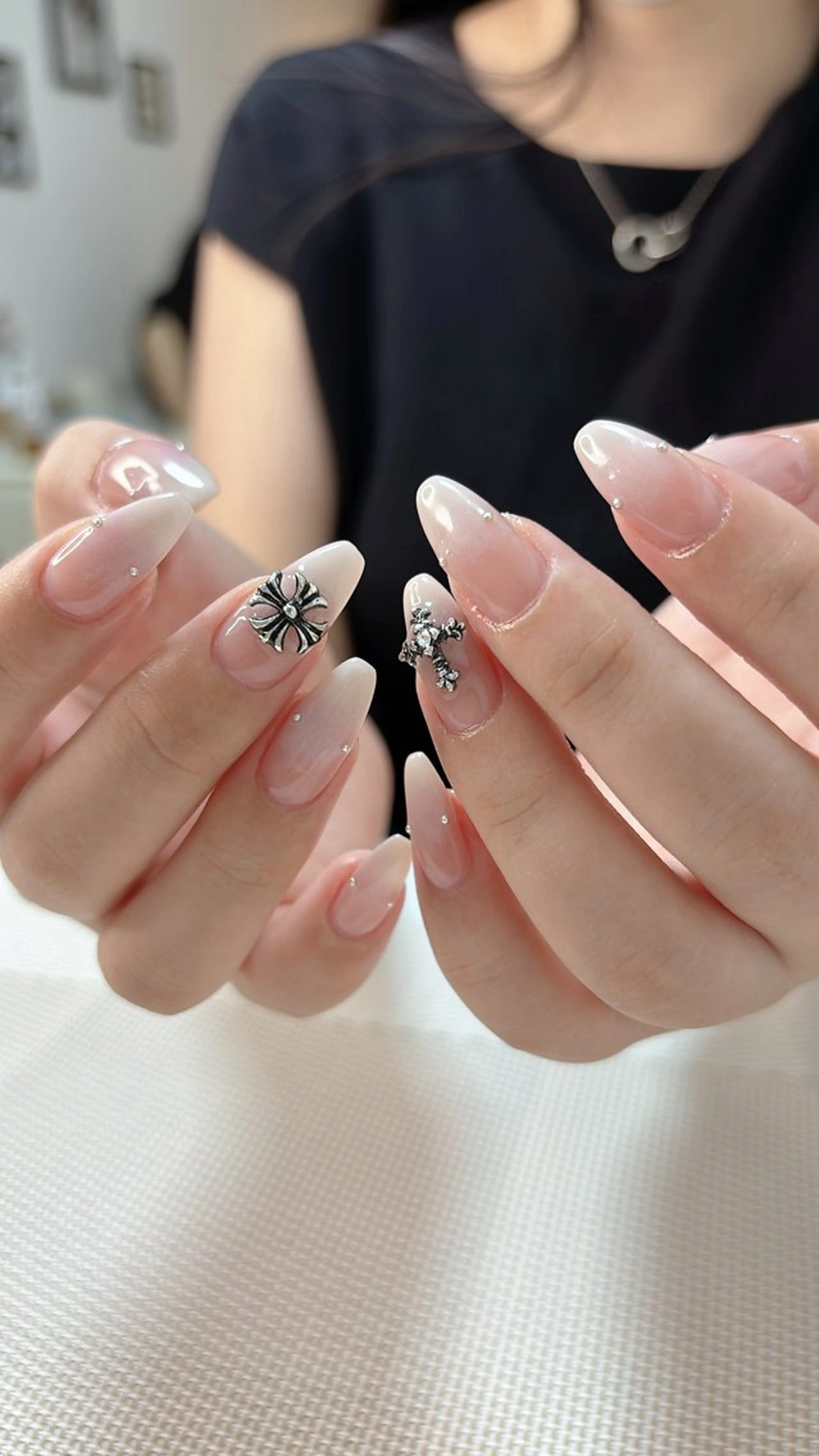 ネイル ネイルサロンD&D所属・劉 丹丹のネイルデザイン