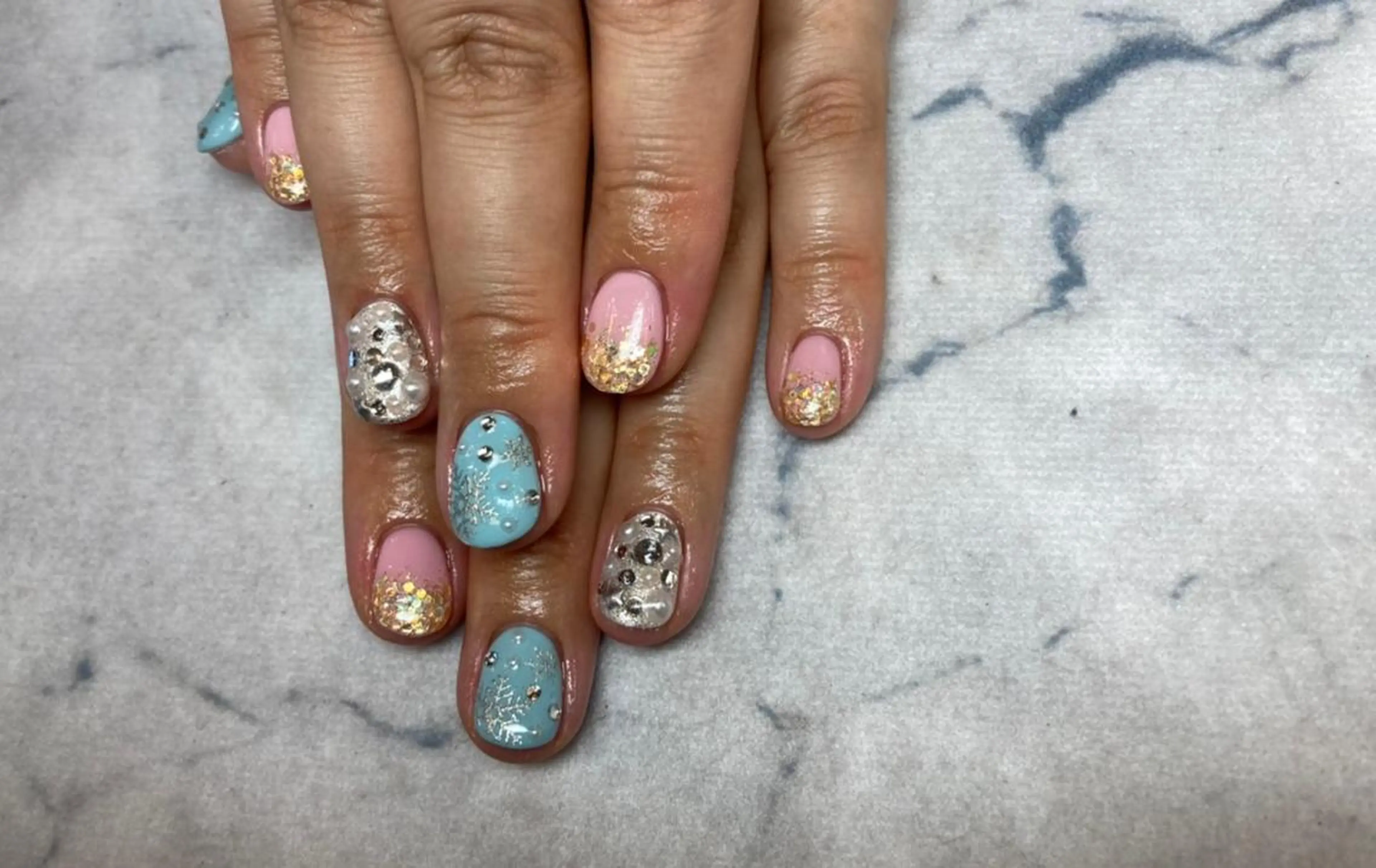 ネイル SWAMP nails所属・🎀ネイルサロン RIRI🎀のネイルデザイン