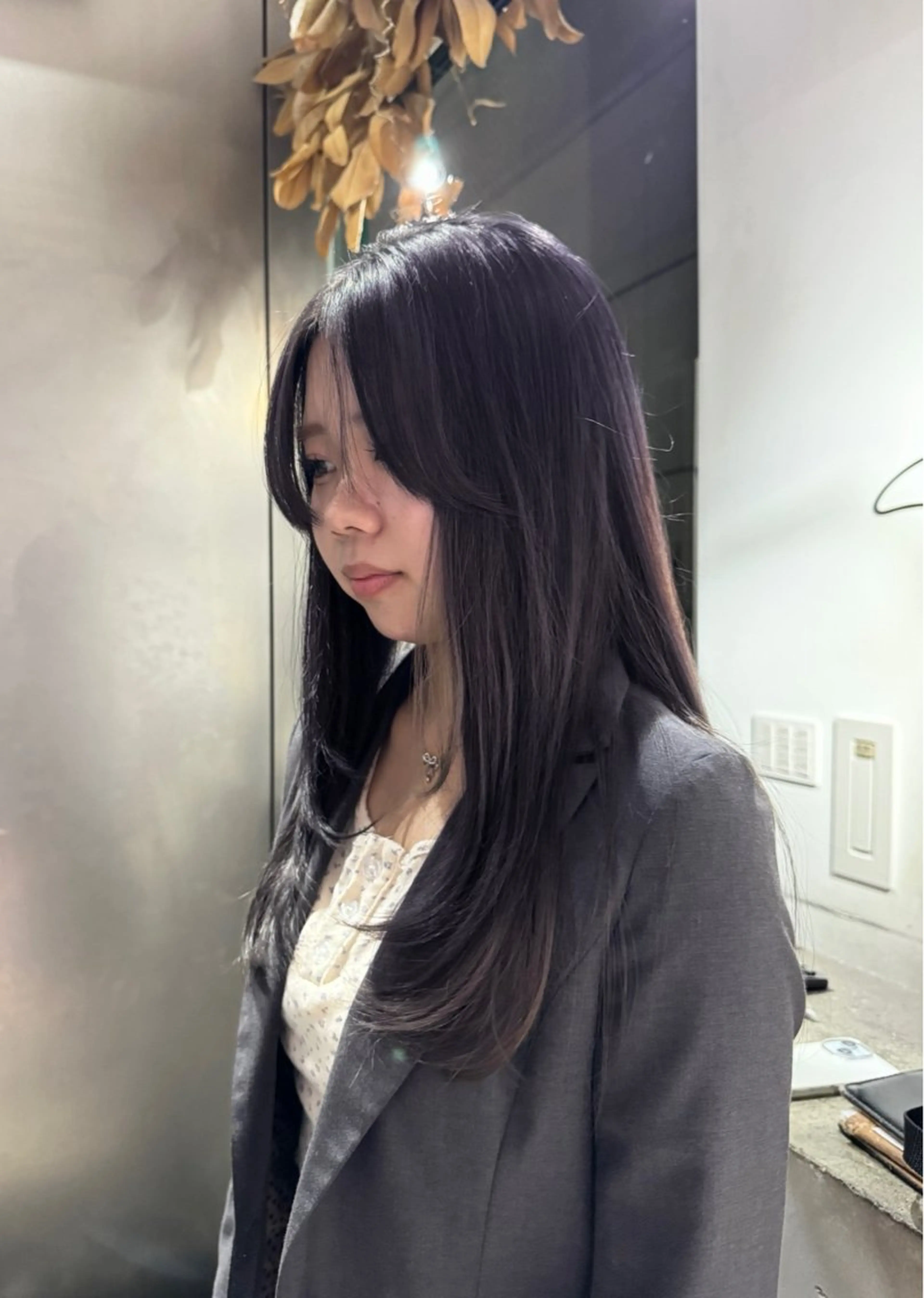 【前髪カット&前髪の縮毛矯正⭐️ミニモ学割】前髪・顔まわりカット＋前髪ストレート＋トリートメント［髪質改善/韓国］の写真