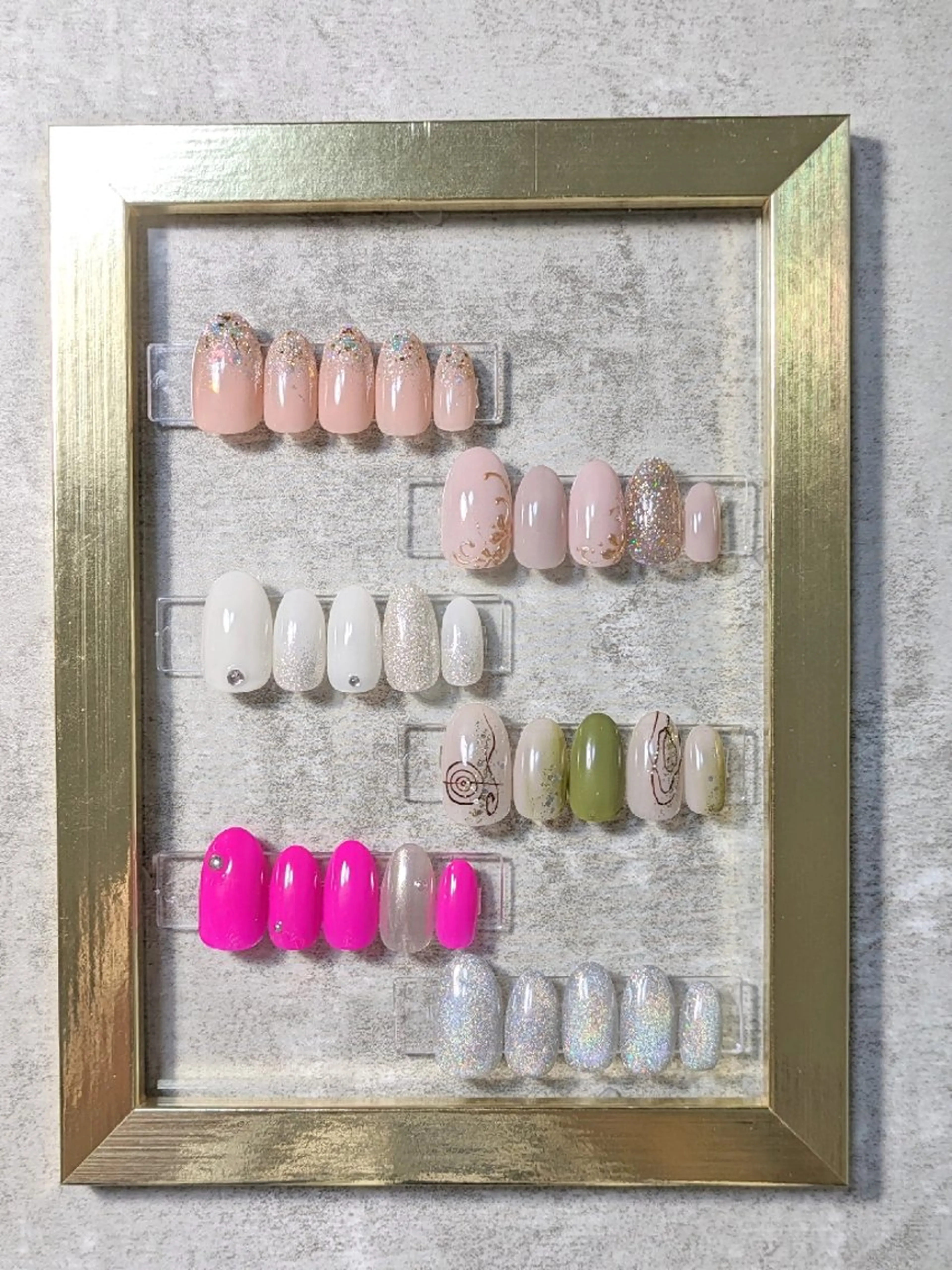 ネイル アートネイル キラキラネイル シンプルネイル ハンドネイル 塩見 聖子のネイルデザイン