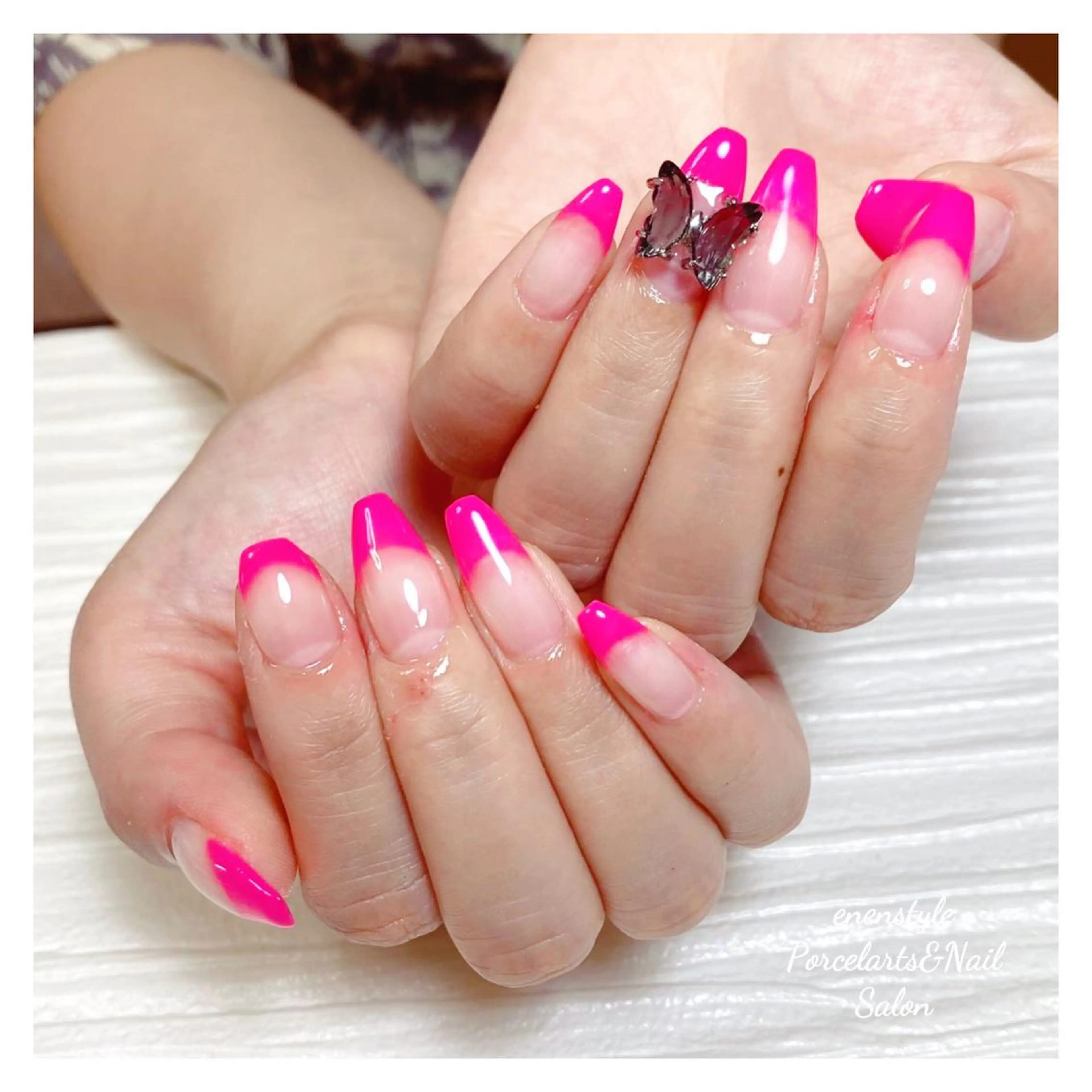 ミディアム ネイル 👑enen style👑のネイルデザイン