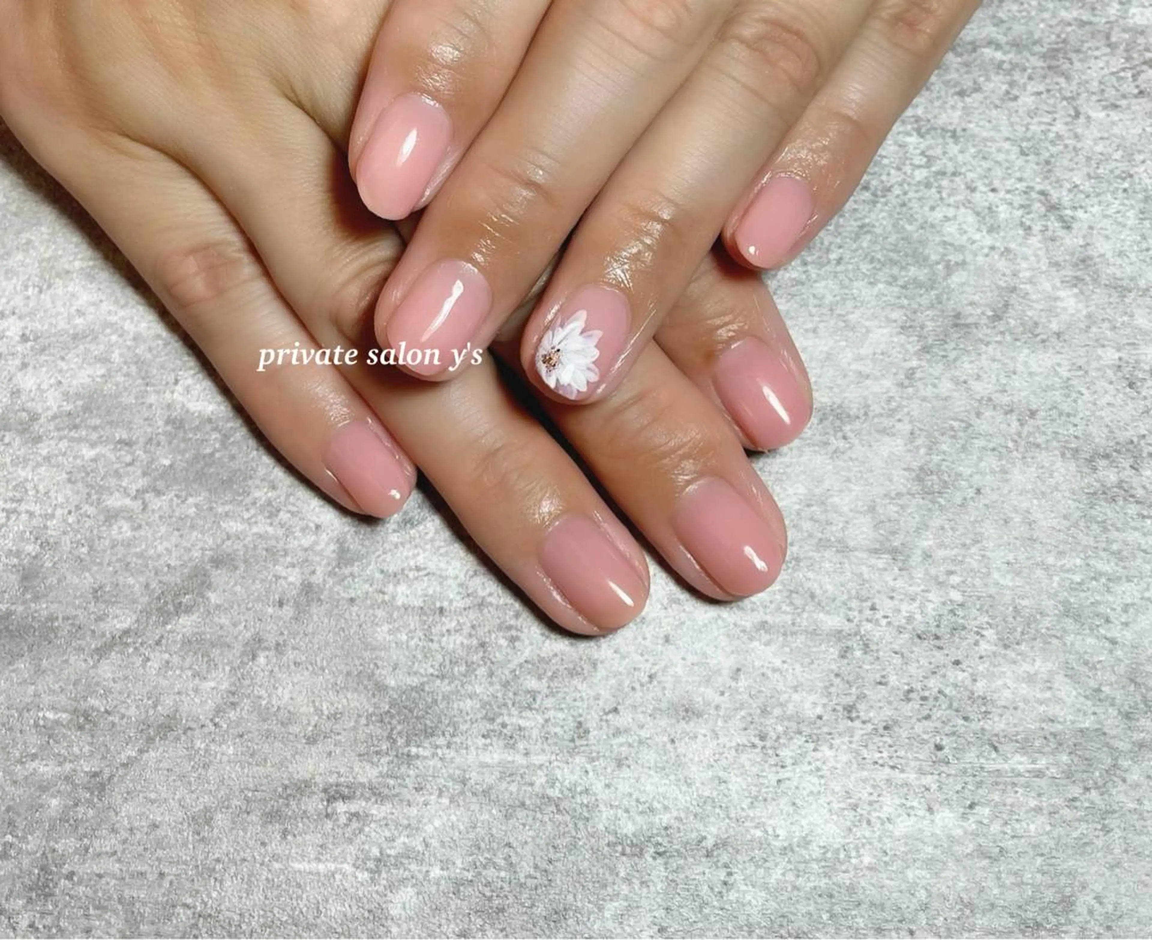 ネイル y' sのネイルデザイン