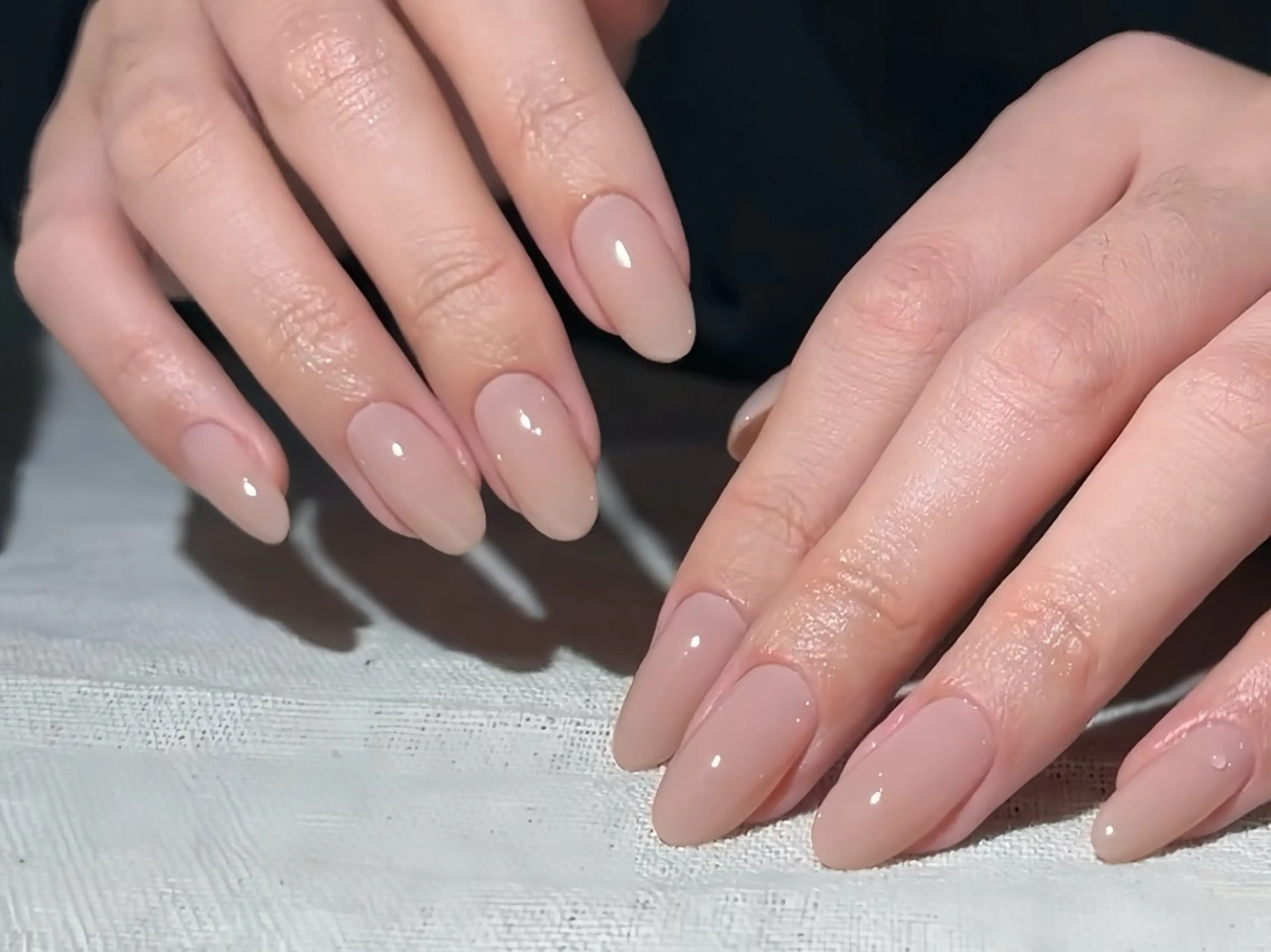 ネイル オーロラネイル 長さ出し フレンチネイル ジェルネイル ガラスフレンチ ハンドネイル Rela・S NAILのネイルデザイン