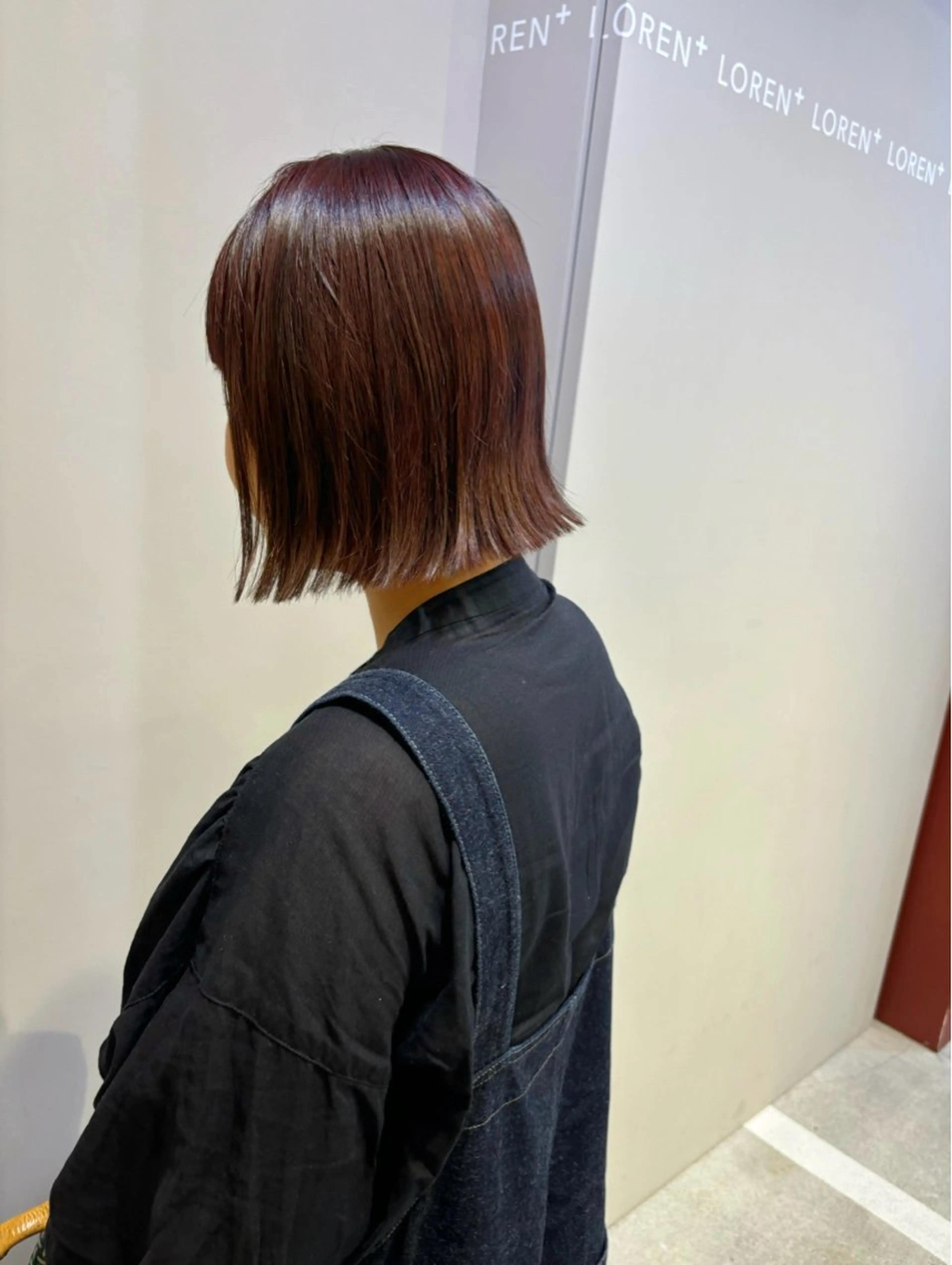 ミディアム ラベンダーベージュ LOREN＋透明感 オリーブhirokoのヘアスタイル