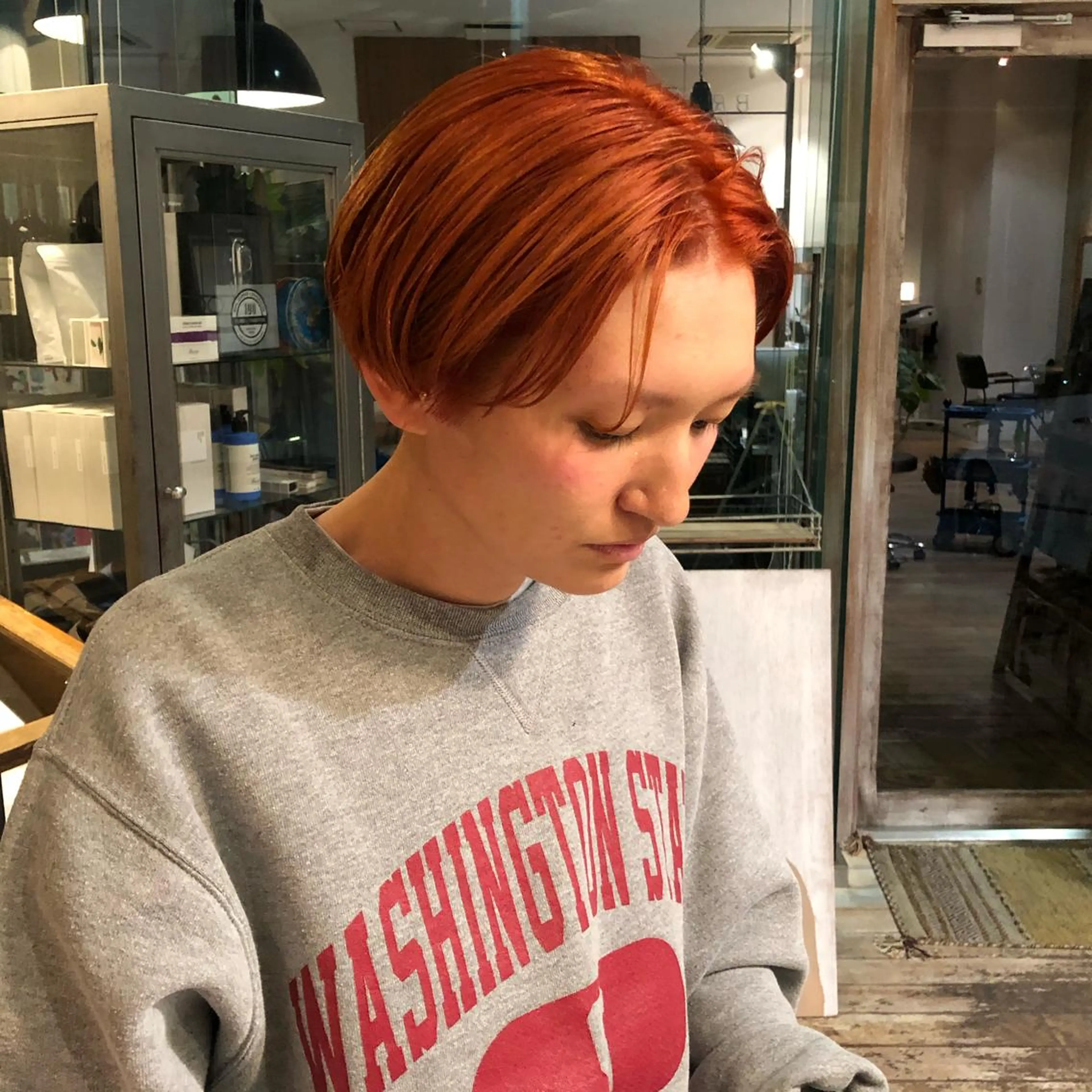 ショート カラー ヘアアレンジ BRUNTJET所属・MAEDA MADOKAのヘアスタイル