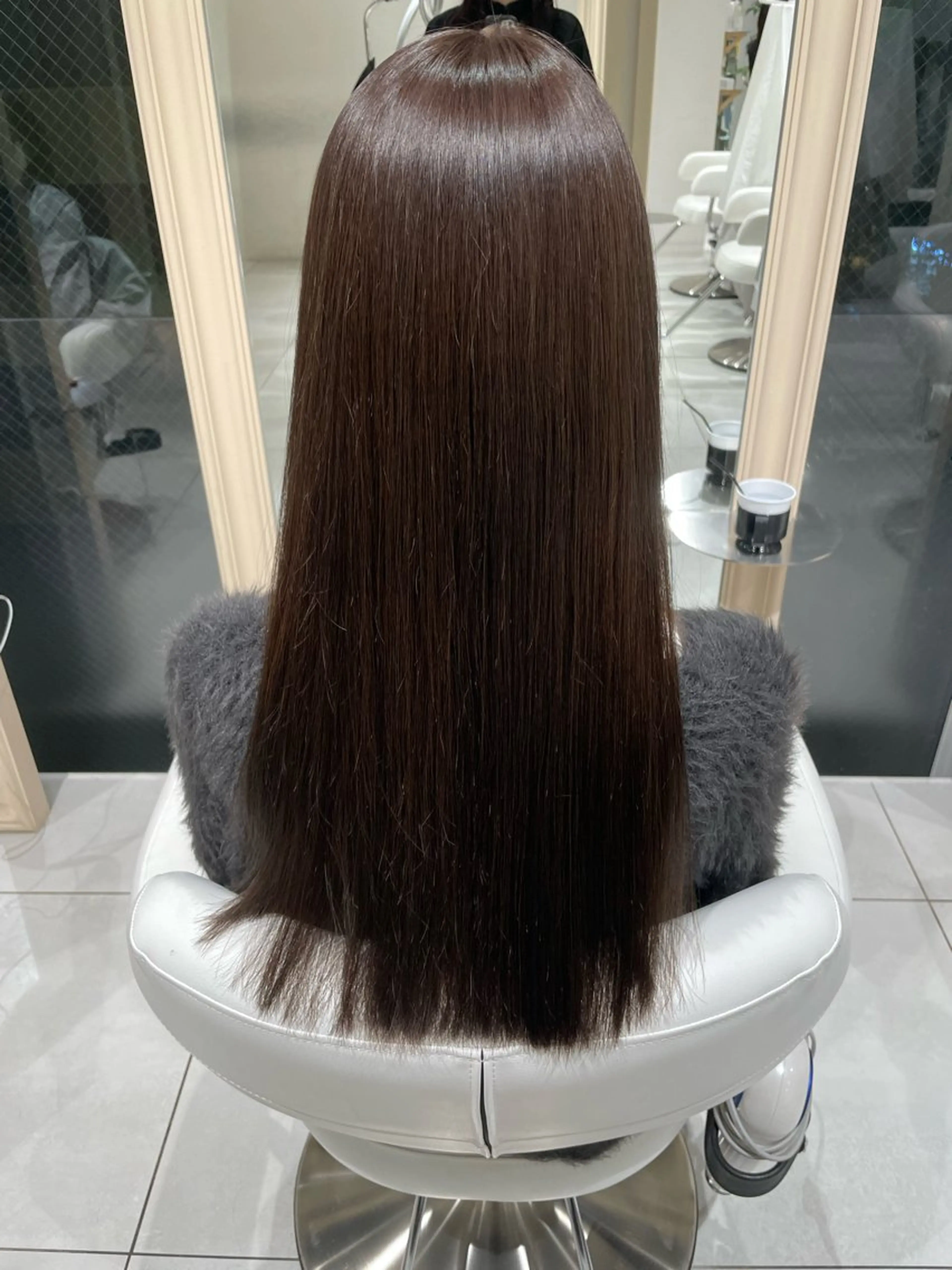 ロング カラー ヘアカラー 大畑 茉那のヘアスタイル