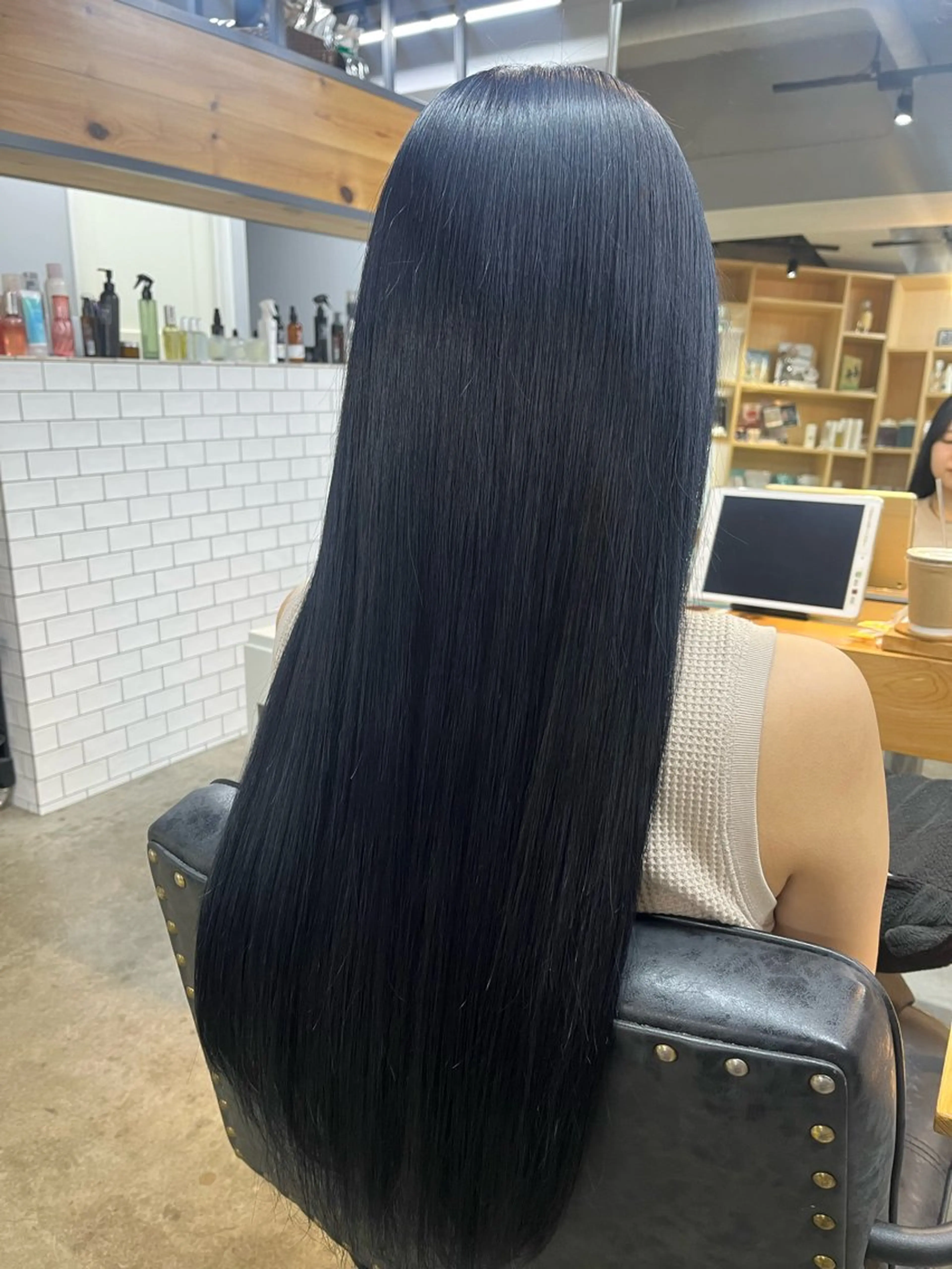 ロング カラー ヘアカラー トリートメント ROCCO east MIYOのヘアスタイル