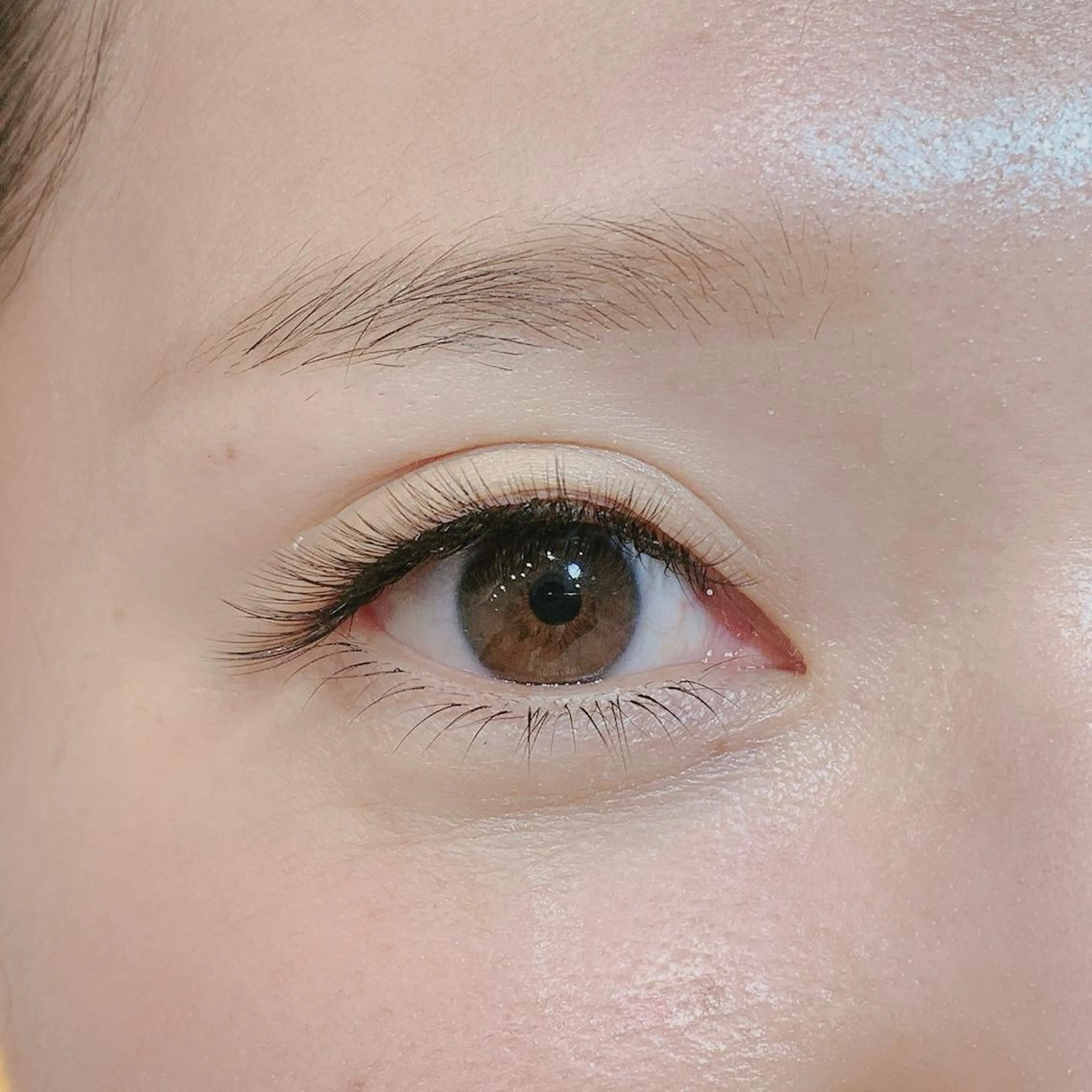 ボリュームラッシュ300本の写真