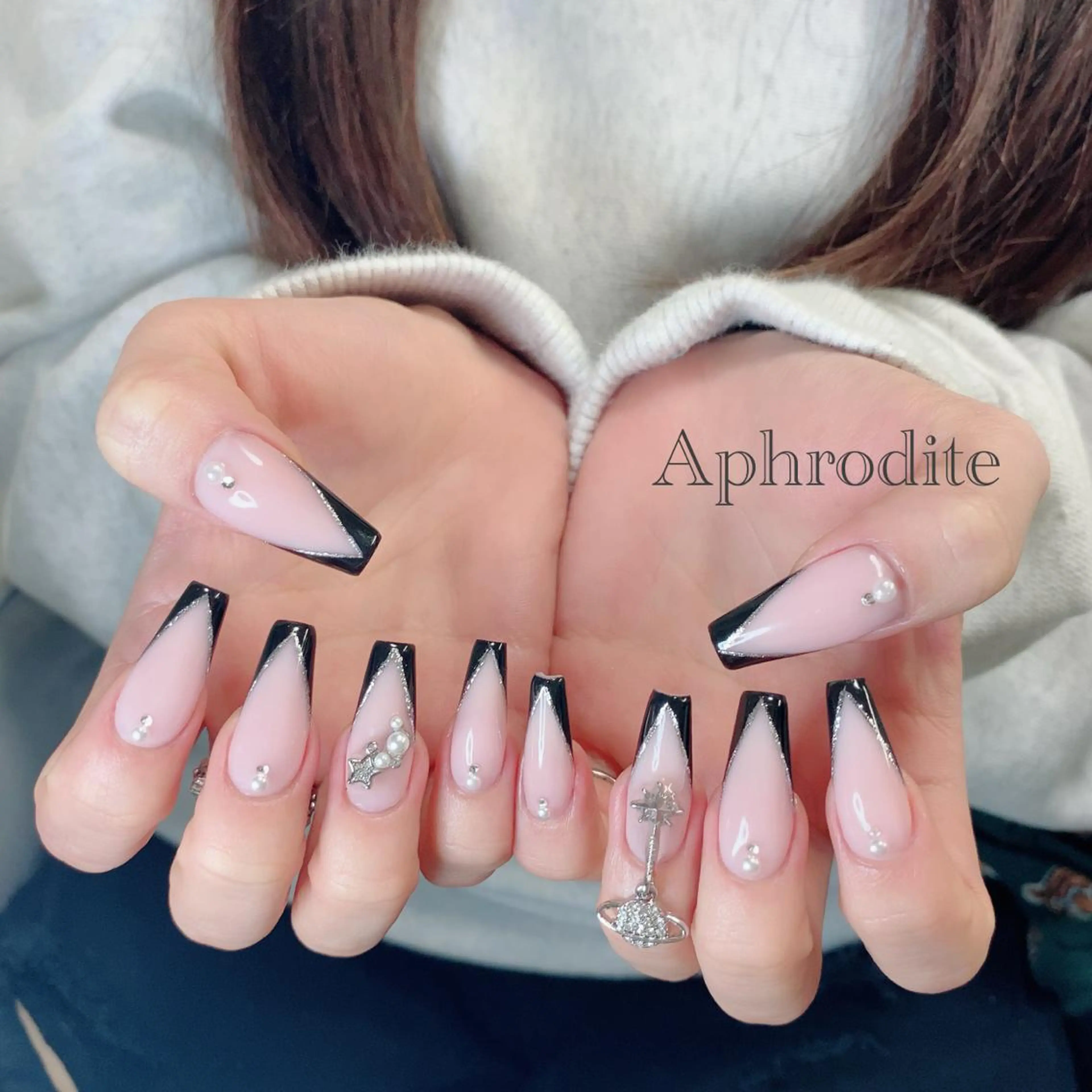 ネイル Aphrodite パラジェル認定サロンのネイルデザイン