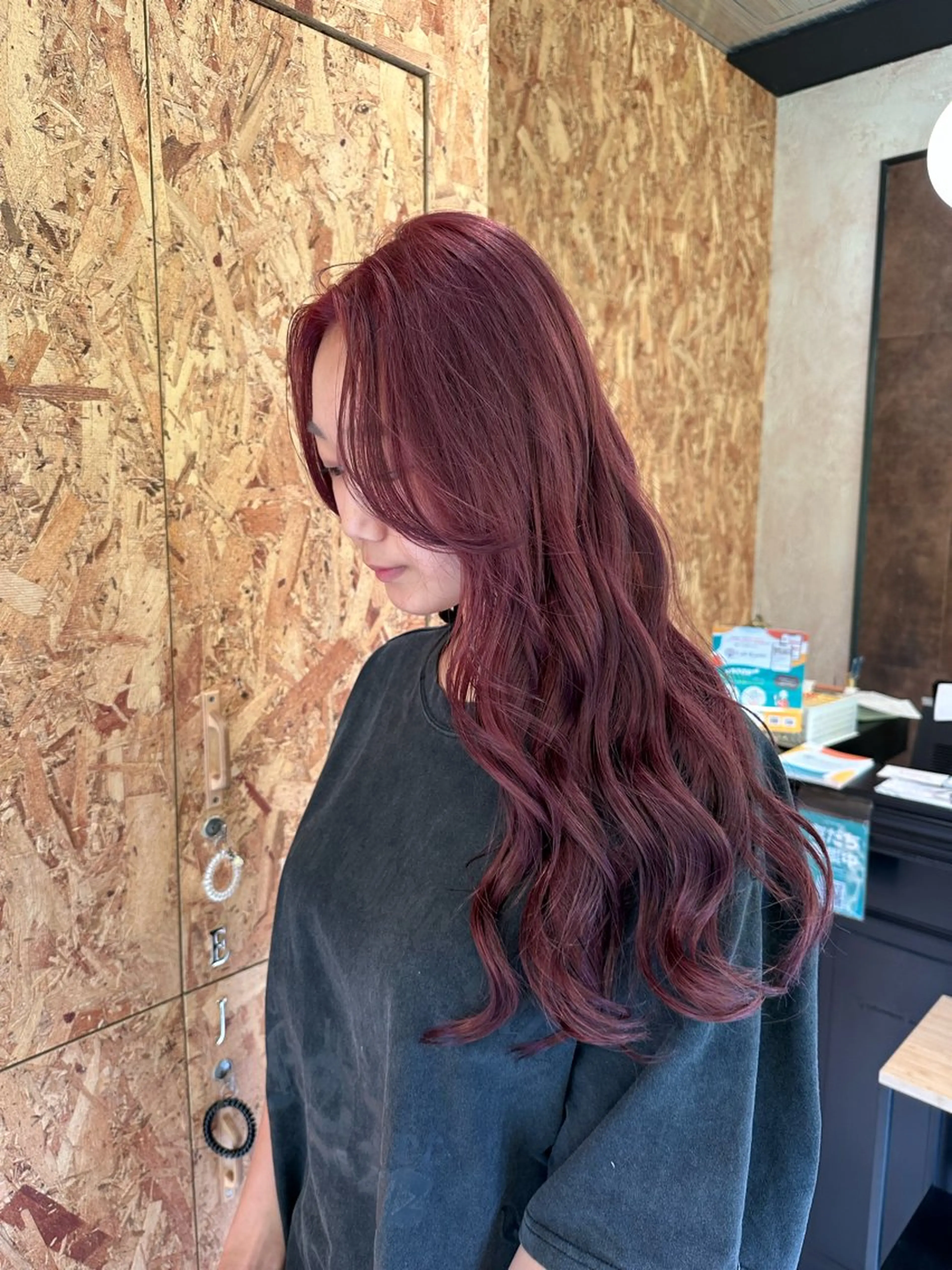 ロング ヘアカラー 野上 麗のヘアスタイル