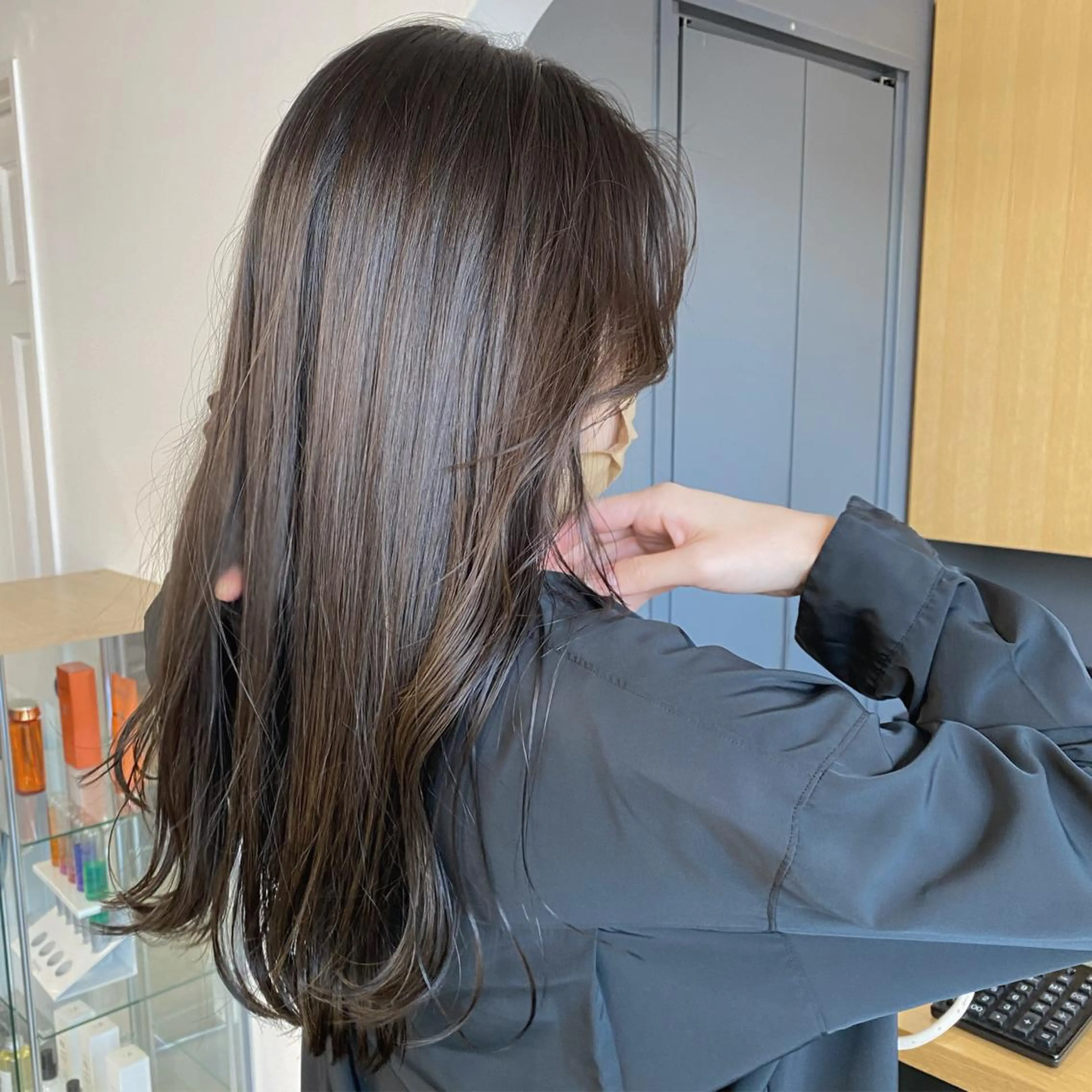 ミディアム 顔まわりレイヤー レイヤーカット カット ヘアカラー トリートメント 天神/透明感カラー ツヤ髪/nonokaのヘアスタイル