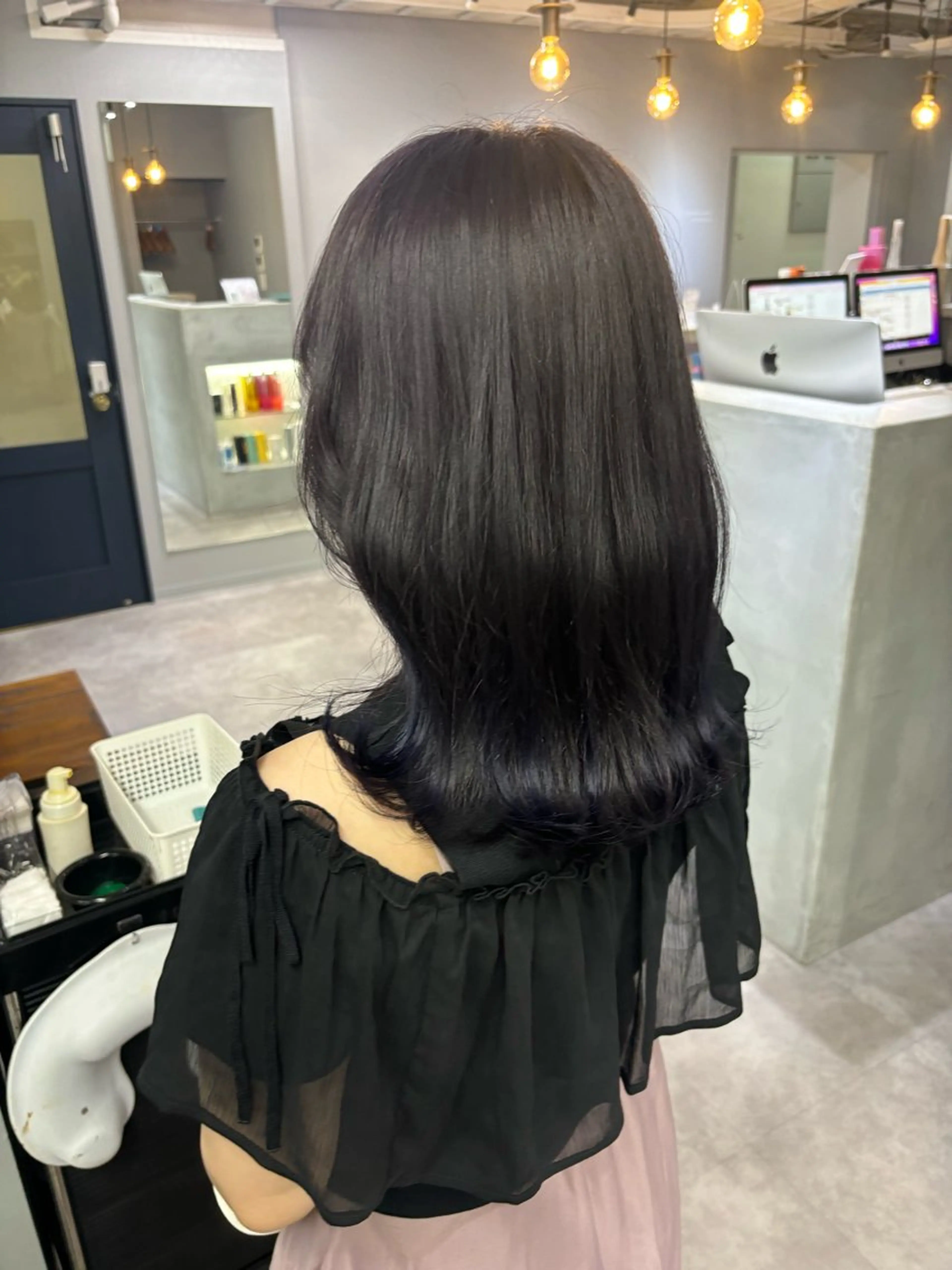 ミディアム カラー アッシュ アッシュグレー カット ヘアカラー トリートメント ヘッドスパ 雰囲気似合わせ/ itta𓂃🫧‪のヘアスタイル