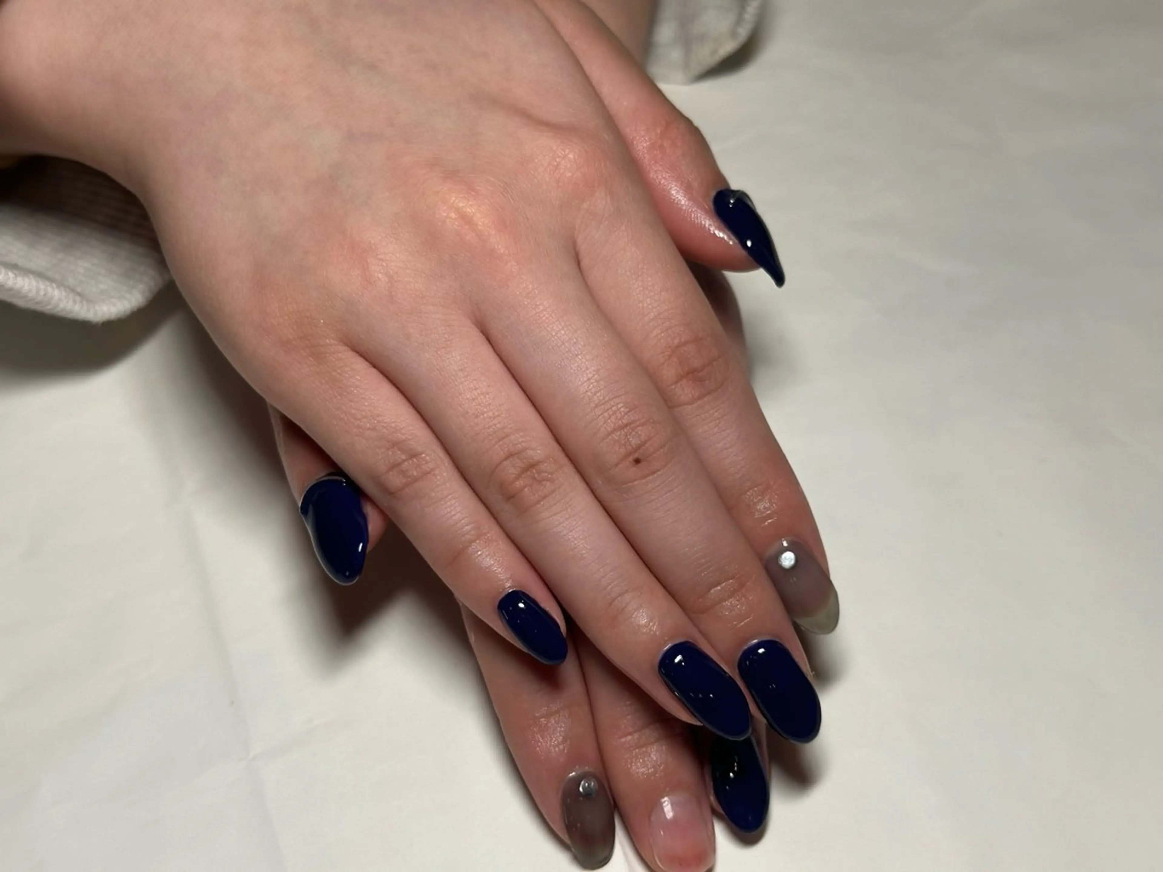 ネイル e.nail所属・🍎吉田 恵里🍎のネイルデザイン