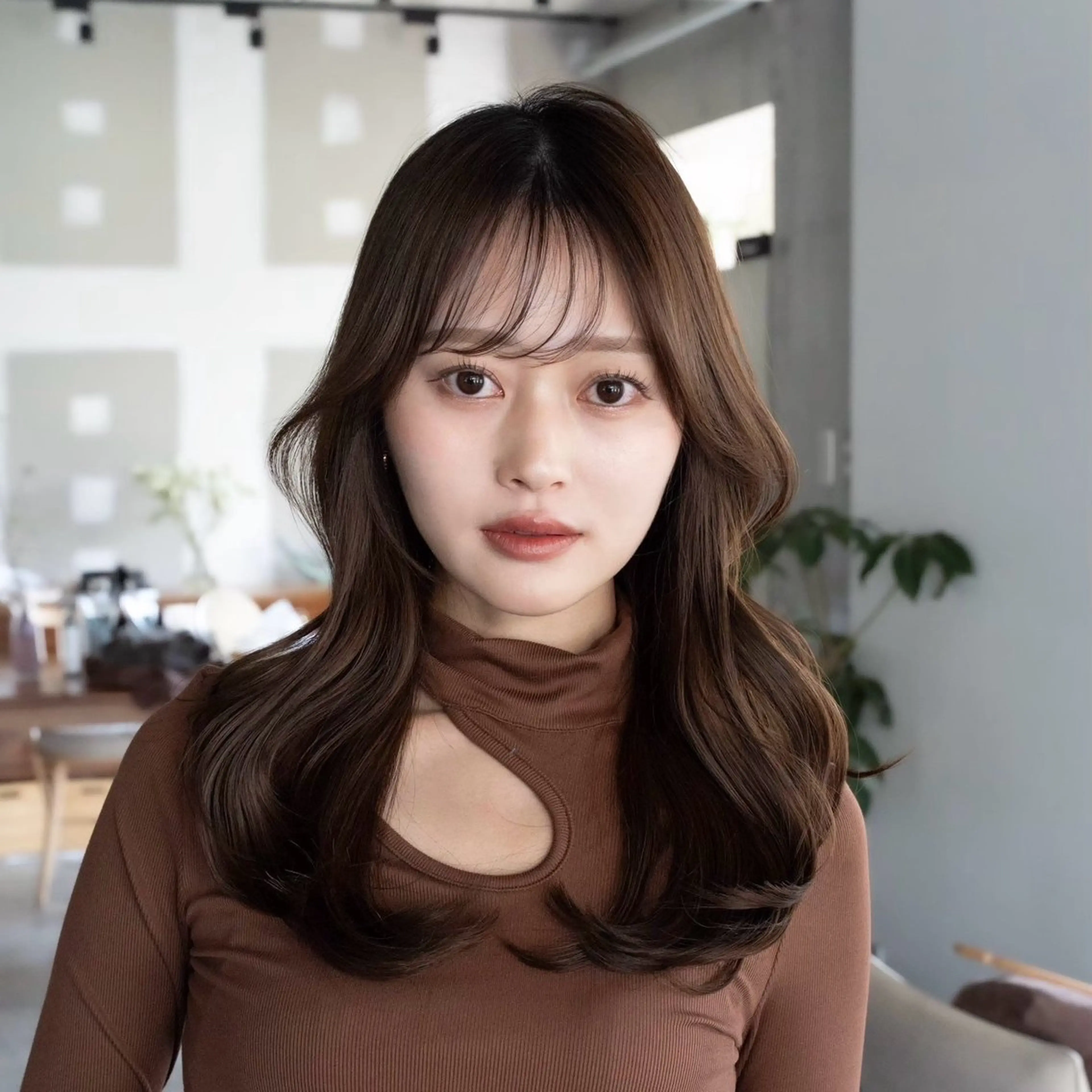 ロング カラー AIN.ANLY 明治神宮前所属・ムツキ/品のある 艶カラー/縮毛矯正のヘアスタイル