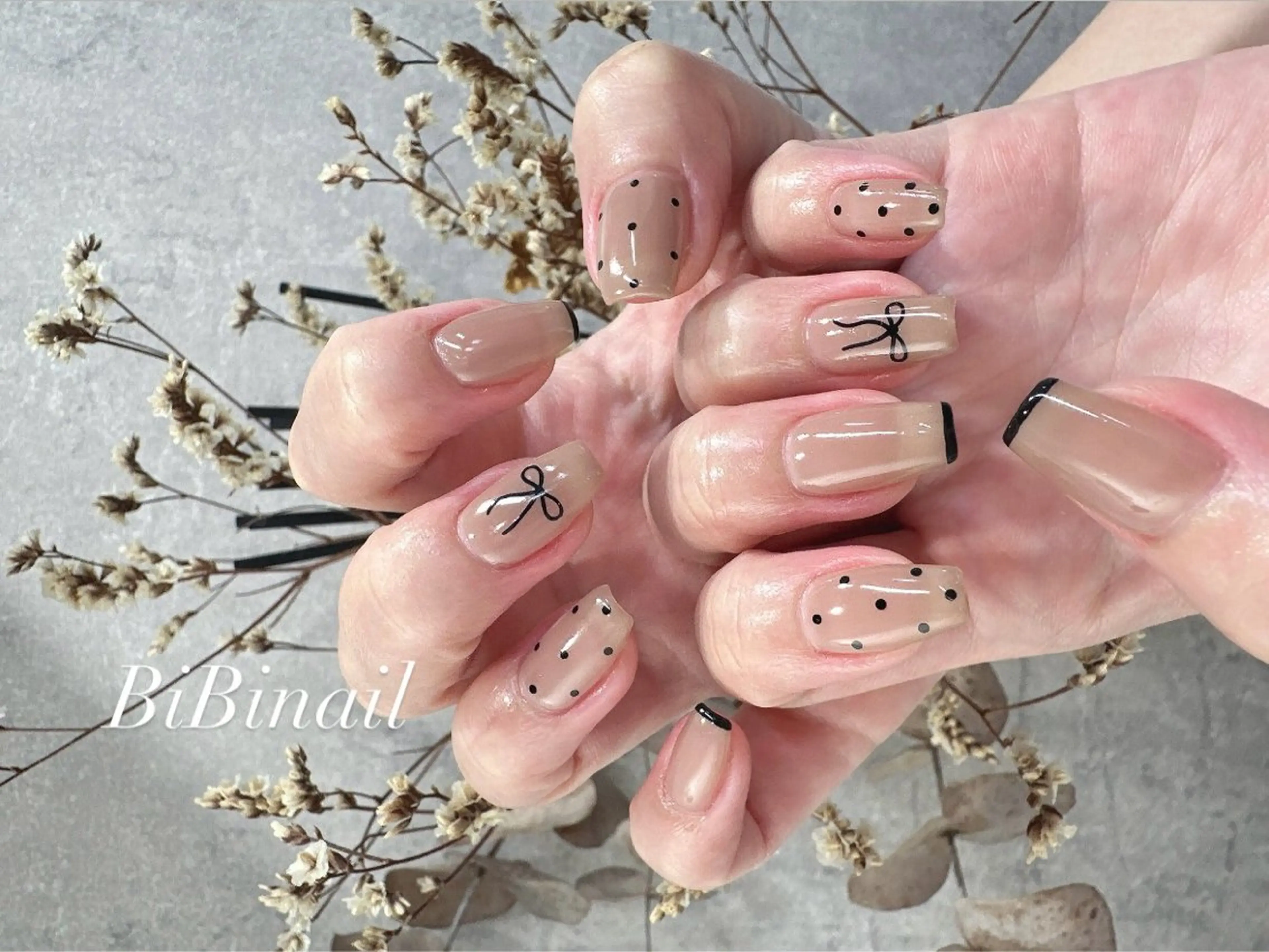 ネイル ハンドネイル purple hair design所属・Sumi Tomoのネイルデザイン