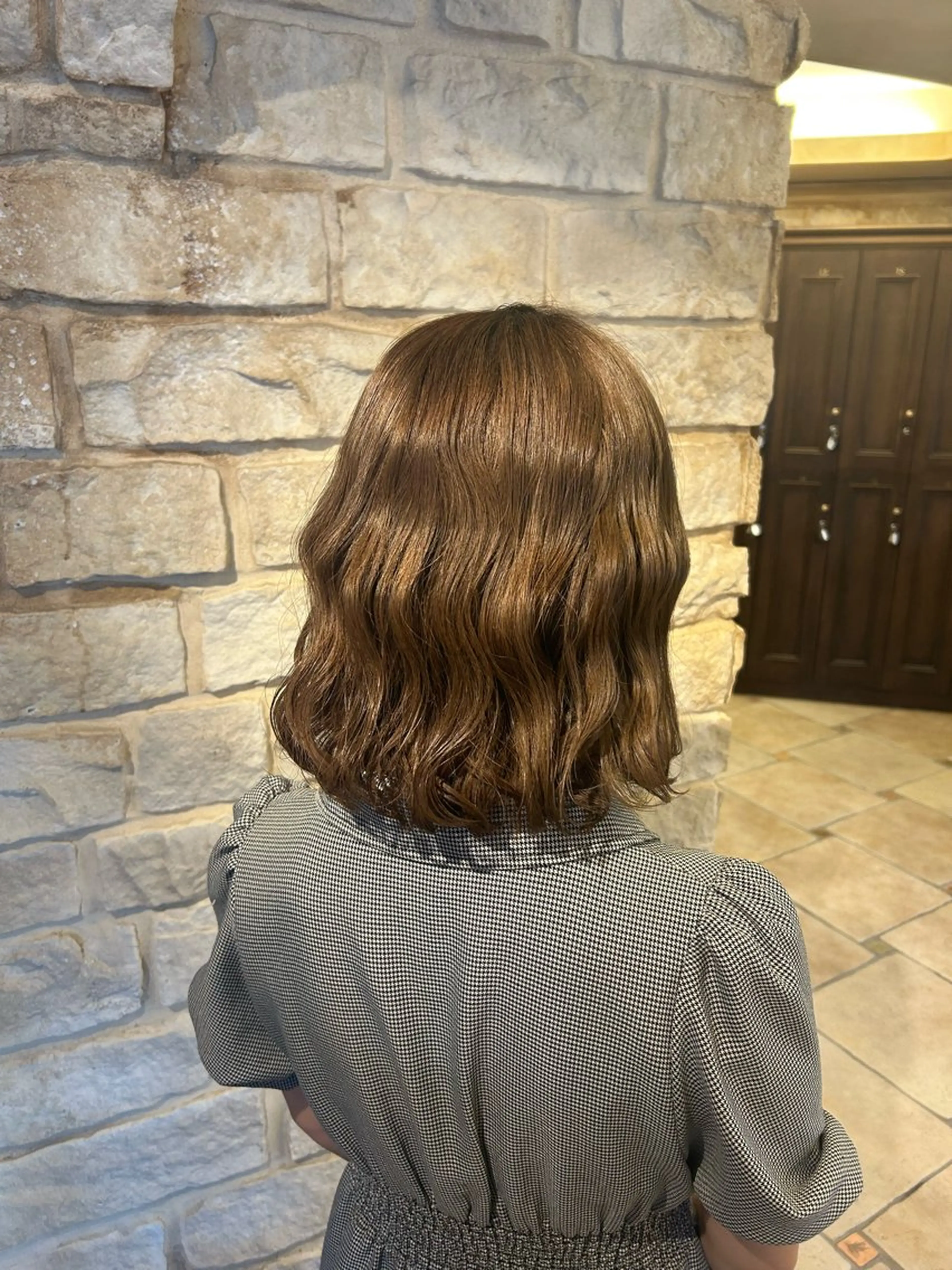 ミディアム Mei /オリーブ カラー/アレンジのヘアスタイル