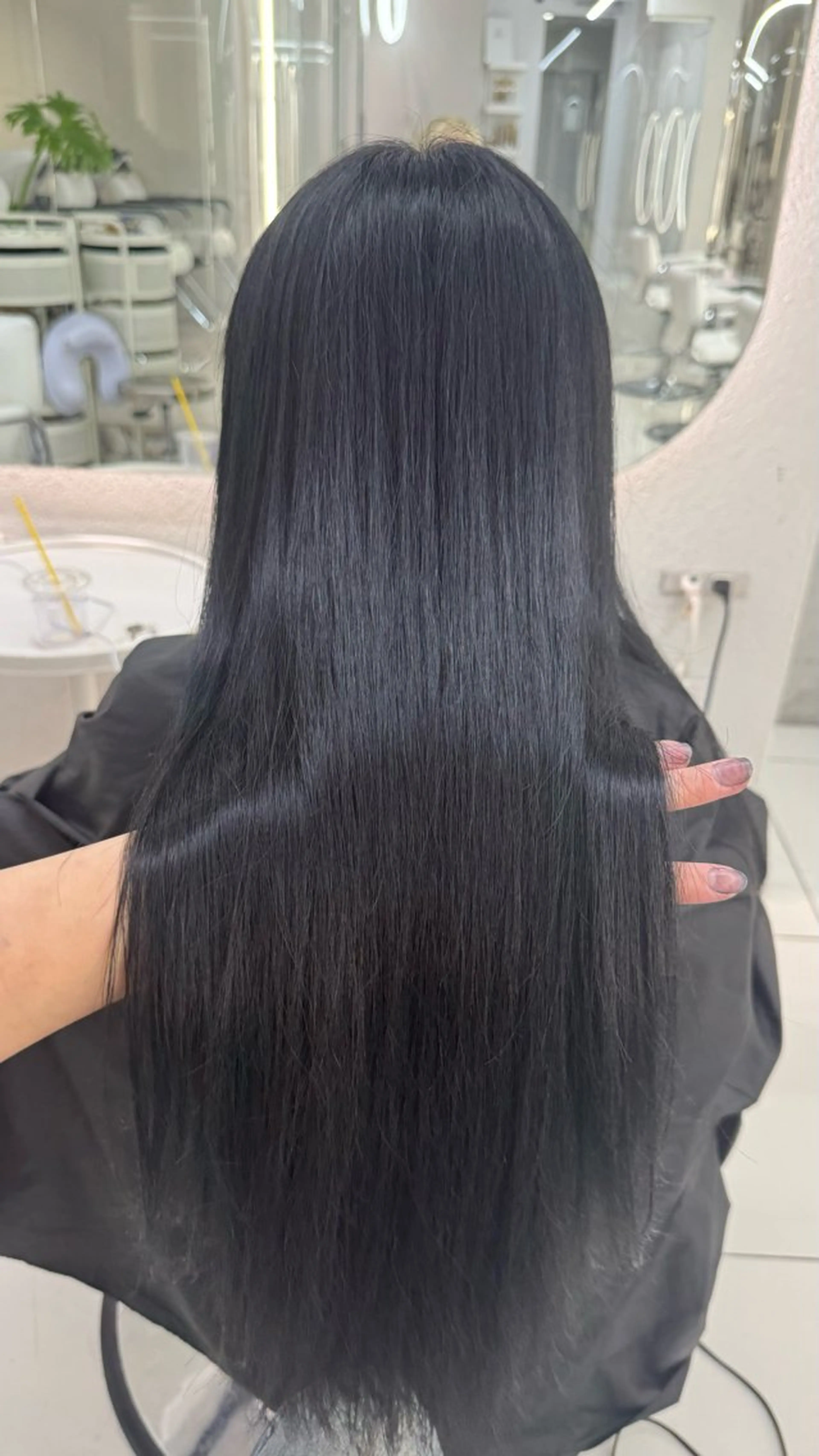 カラー ヘアカラー トリートメント ANN GAGAのヘアスタイル