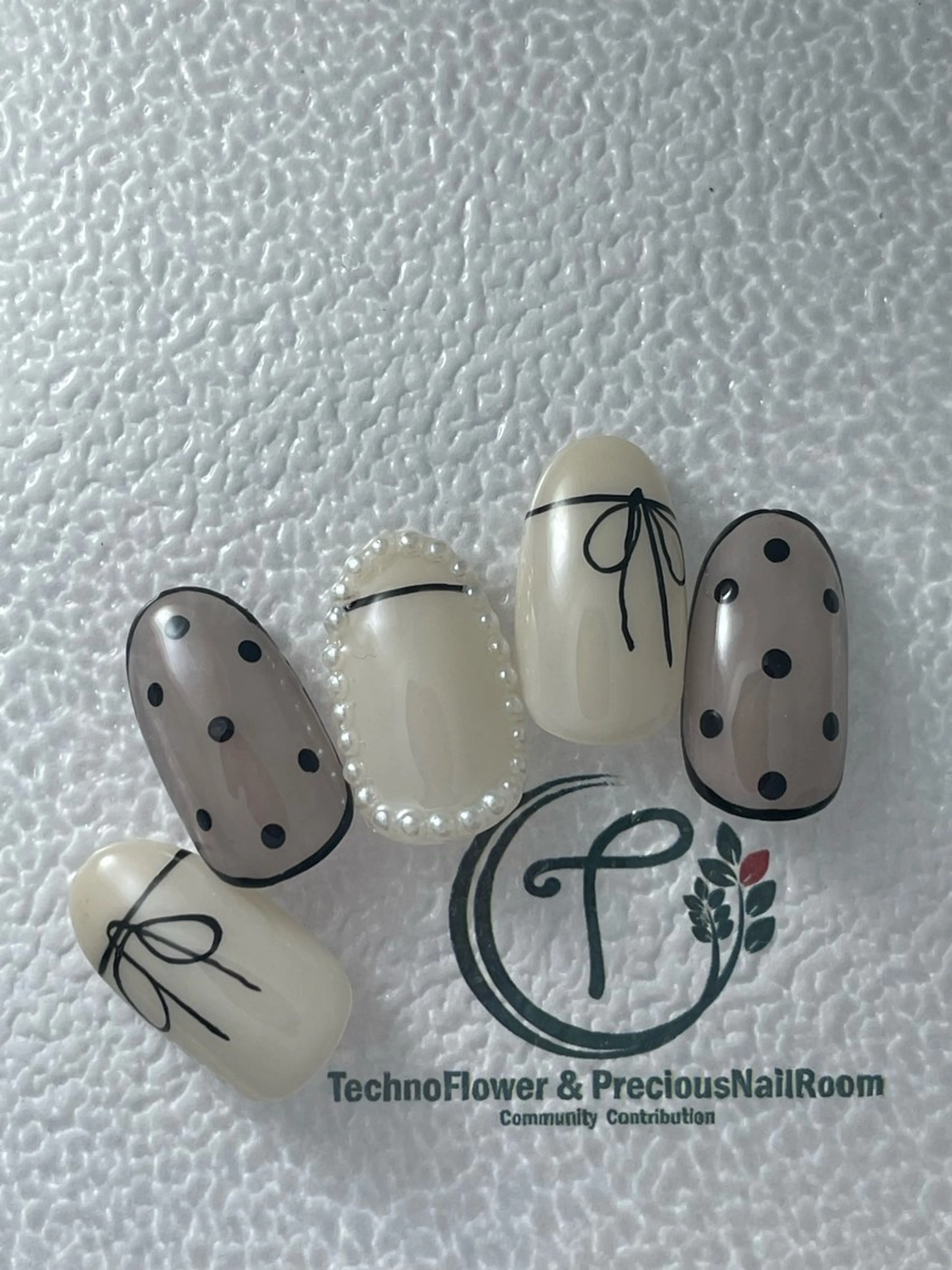 ネイル フラワーネイル precious nail room所属・precious nail  roomのネイルデザイン