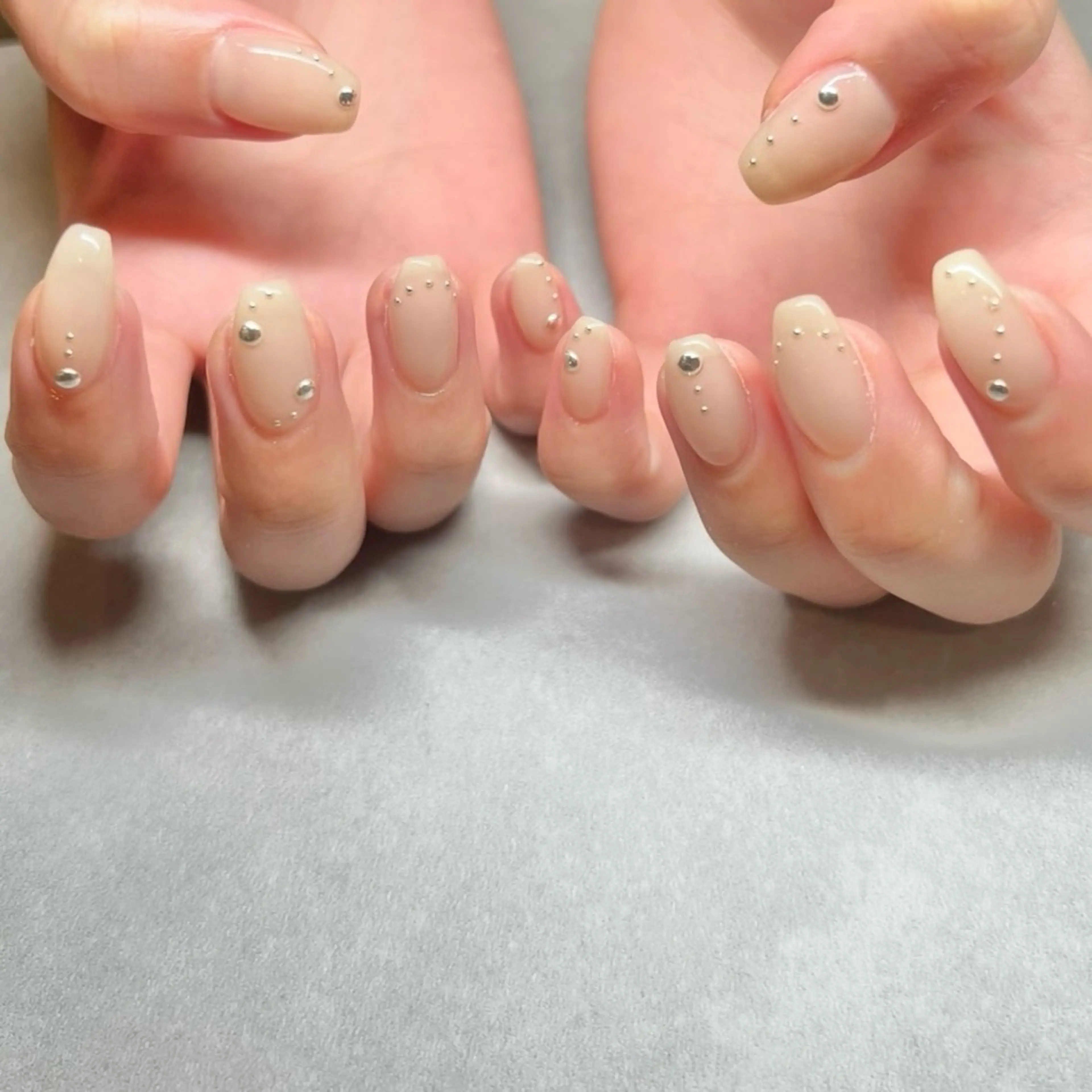 ネイル YUKO🩶 sofa立川のネイルデザイン