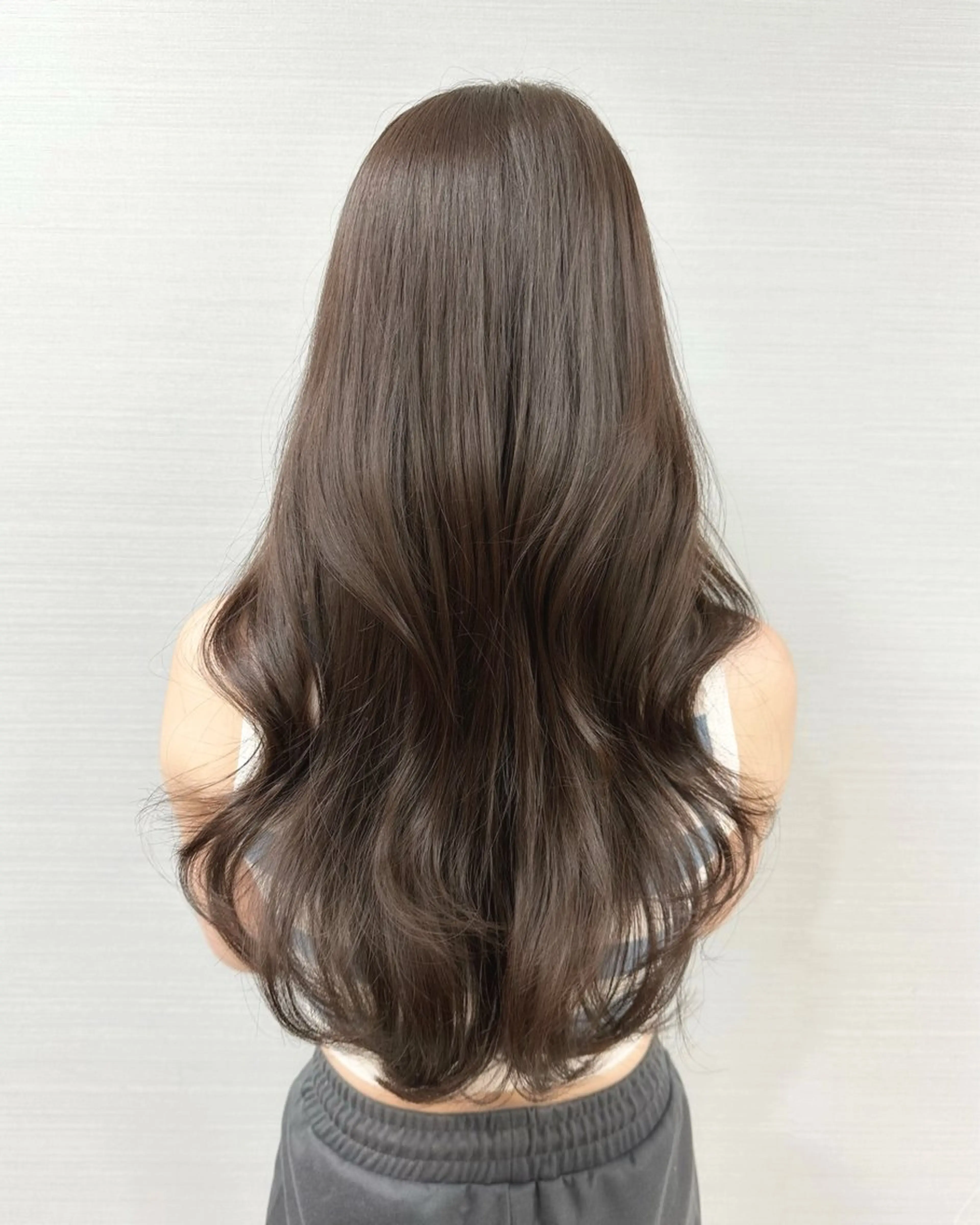 ミディアム カラー INTRO.by Fi-Ne所属・韓国ヘア 店長NEGIのヘアスタイル