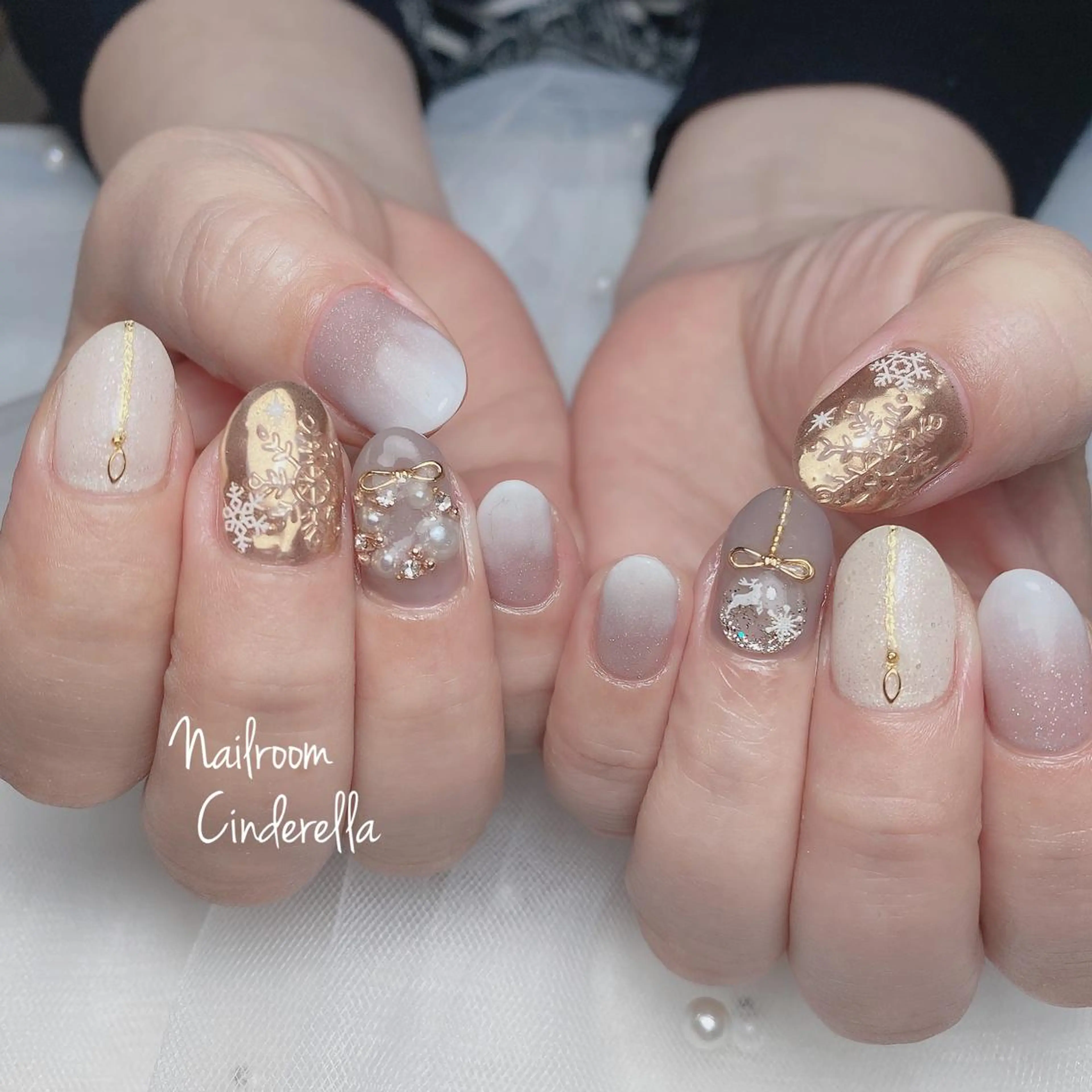 ネイル 冬ネイル クリスマス Nailroom. Cinderellaのネイルデザイン