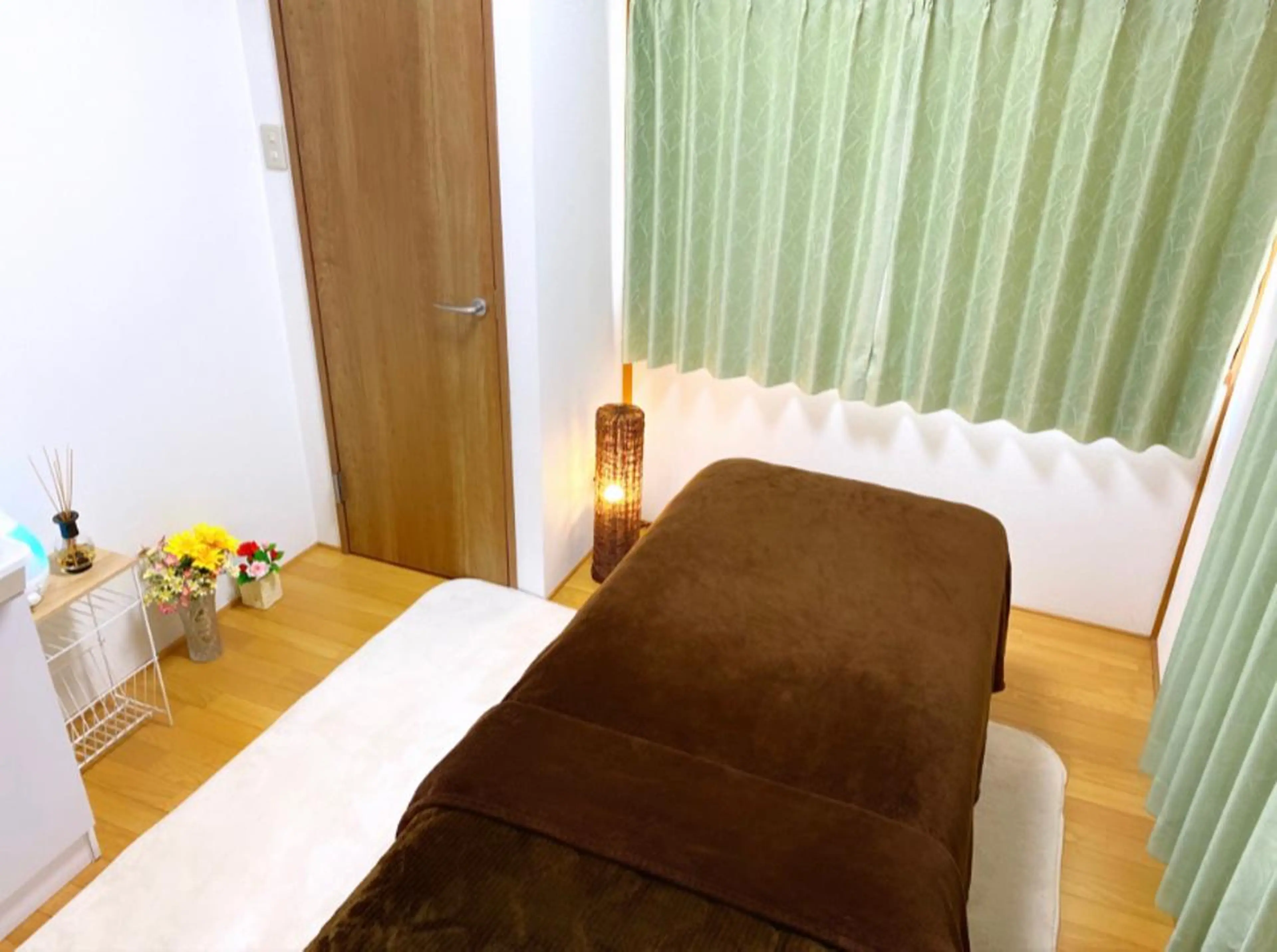 マツエク・マツパ Rental salon mimosa所属・井上 ゆかりのエステ・リラクイメージ