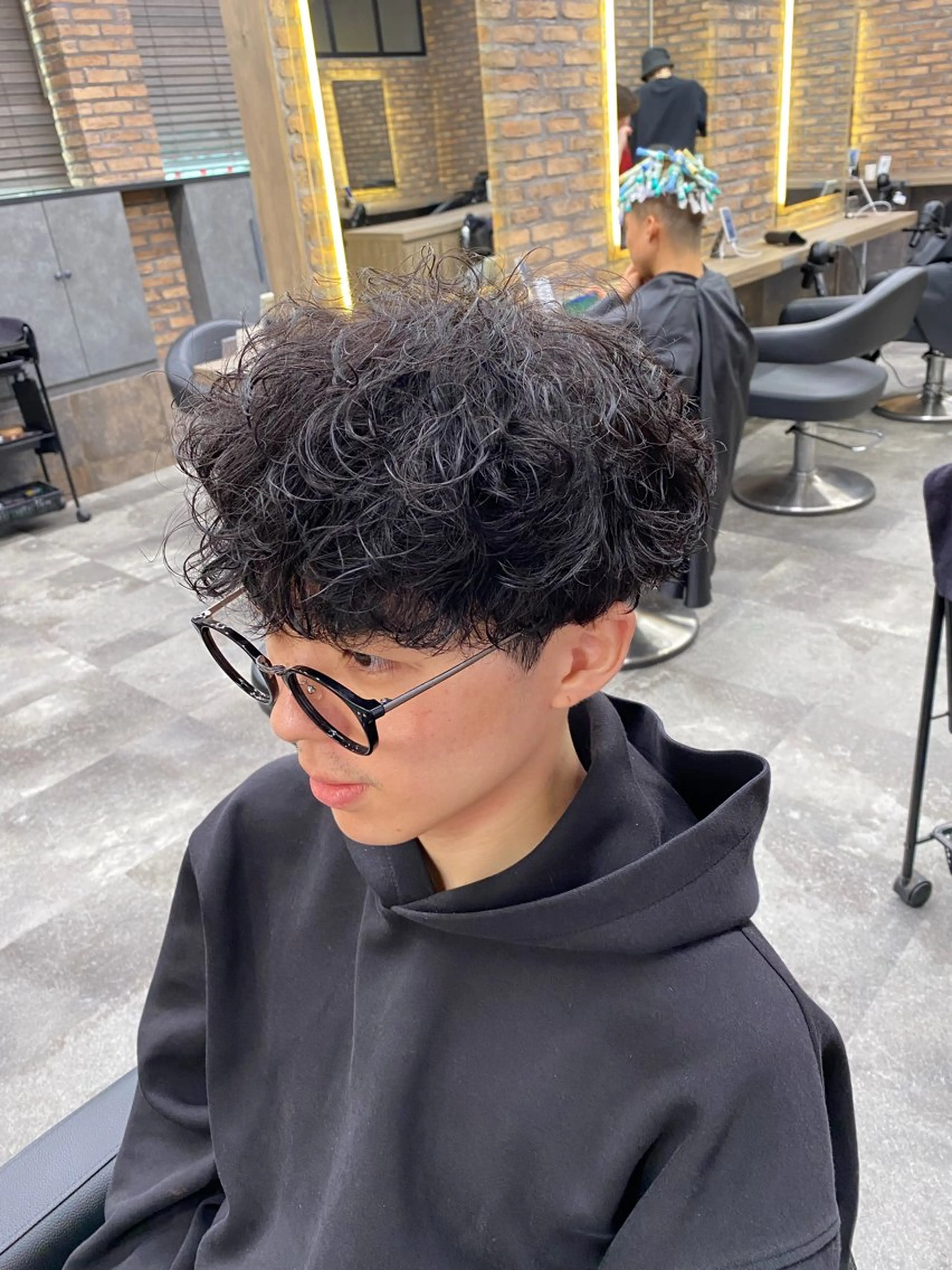 ミディアム カット パーマ ヘアセット メンズ特化 水口湧太のヘアスタイル