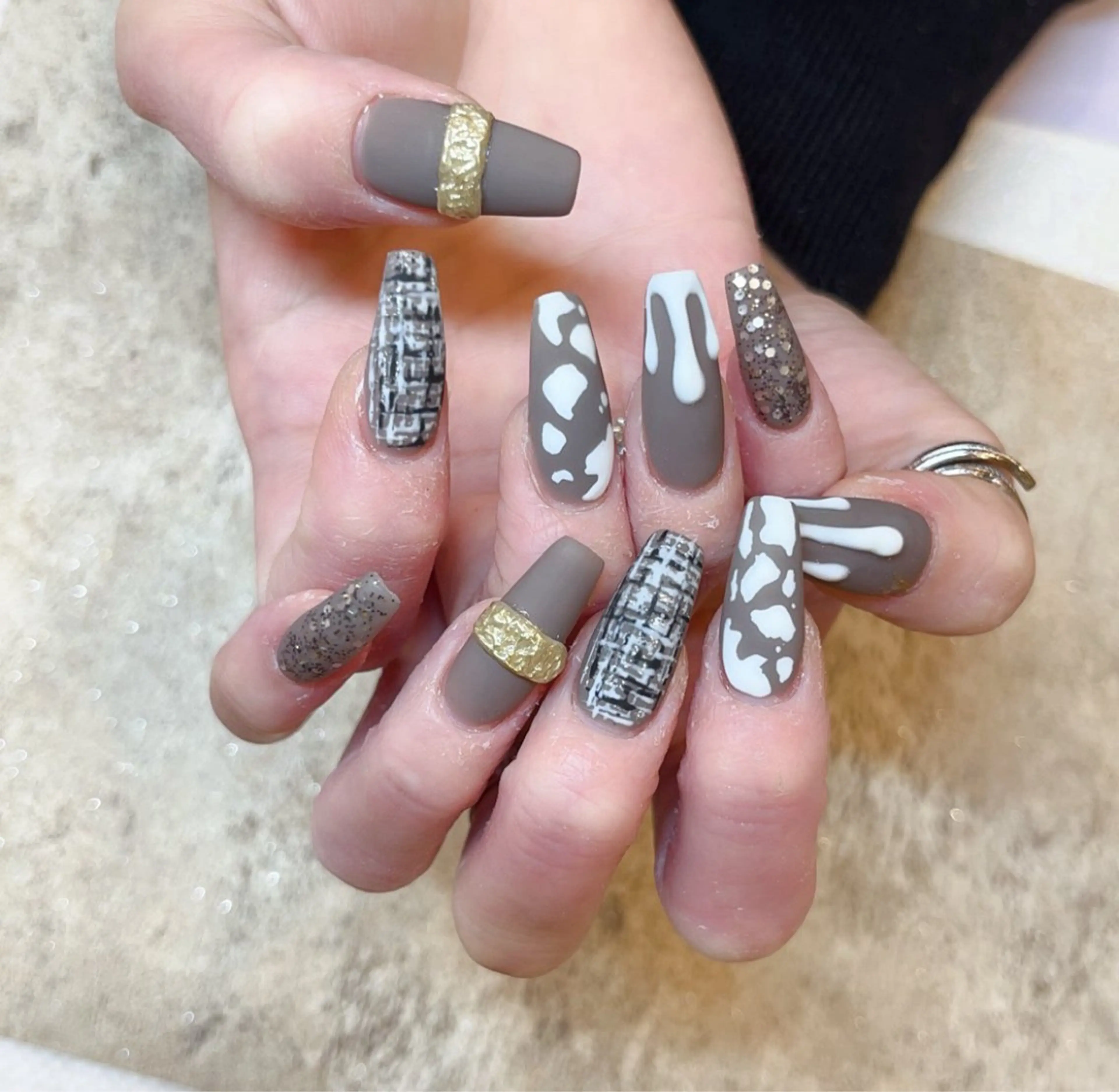 ネイル ハンドネイル ハンドケア COCO ネイルのネイルデザイン