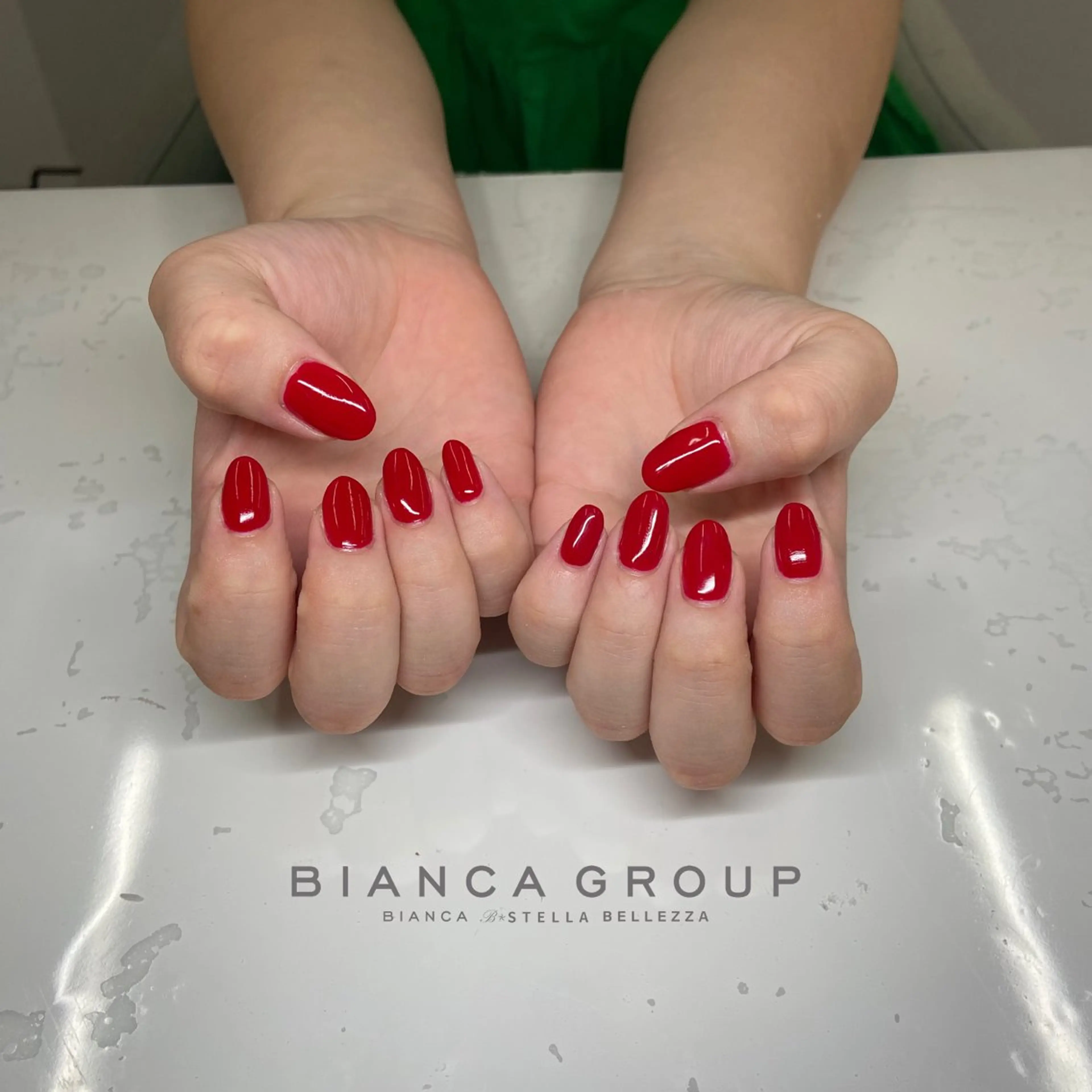 ネイル ハンドネイル Bianca 若松 颯菜のネイルデザイン