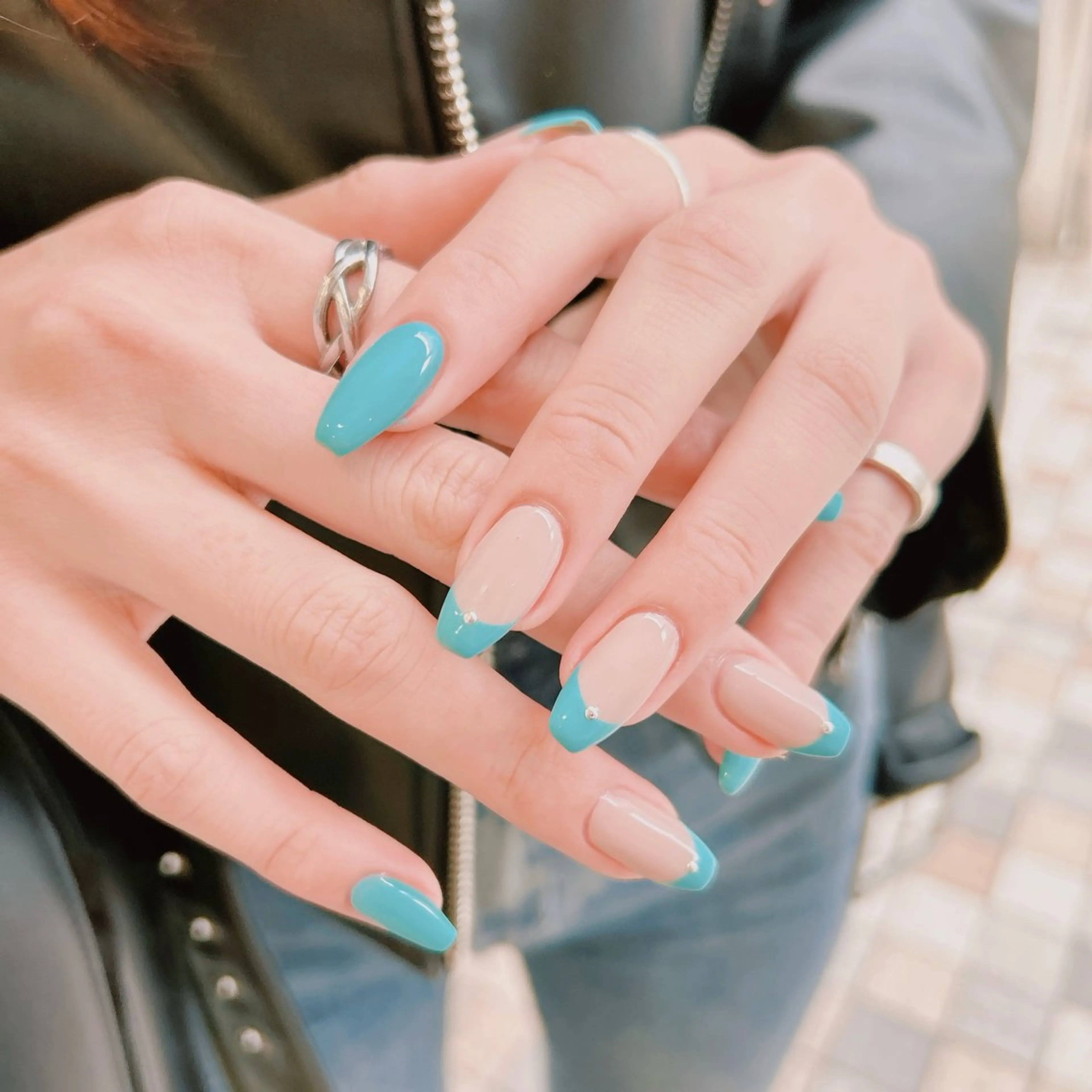 ネイル フレンチネイル ハンドネイル junna のぞいてねのネイルデザイン