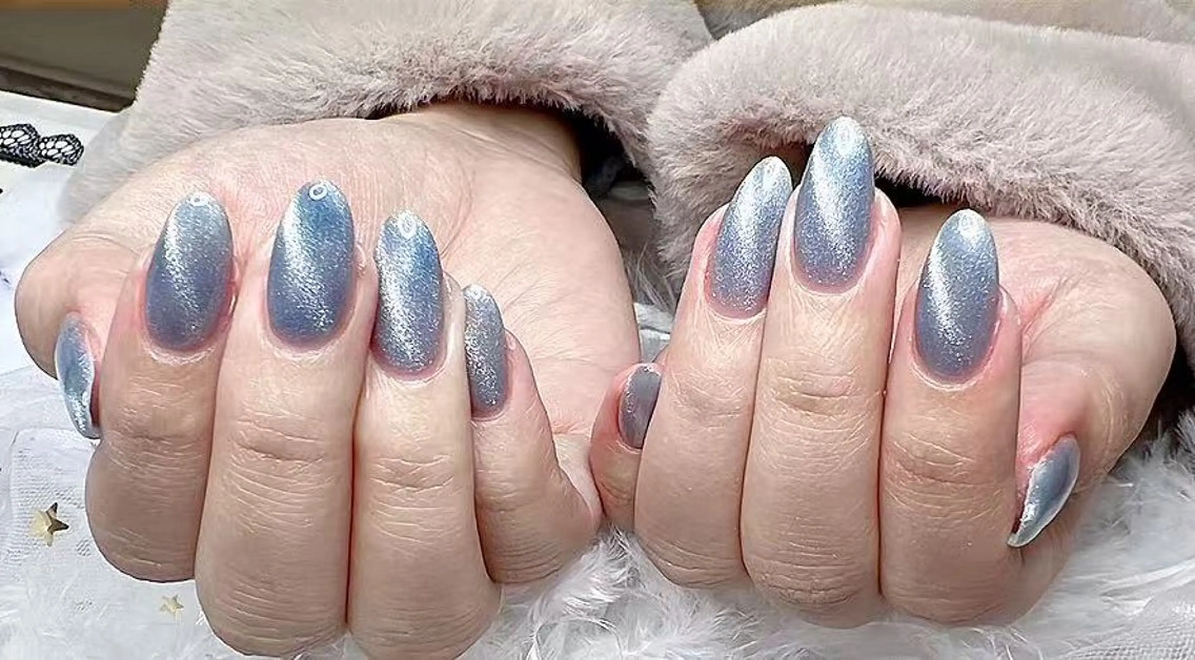 ショート 荒井 由佳のネイルデザイン