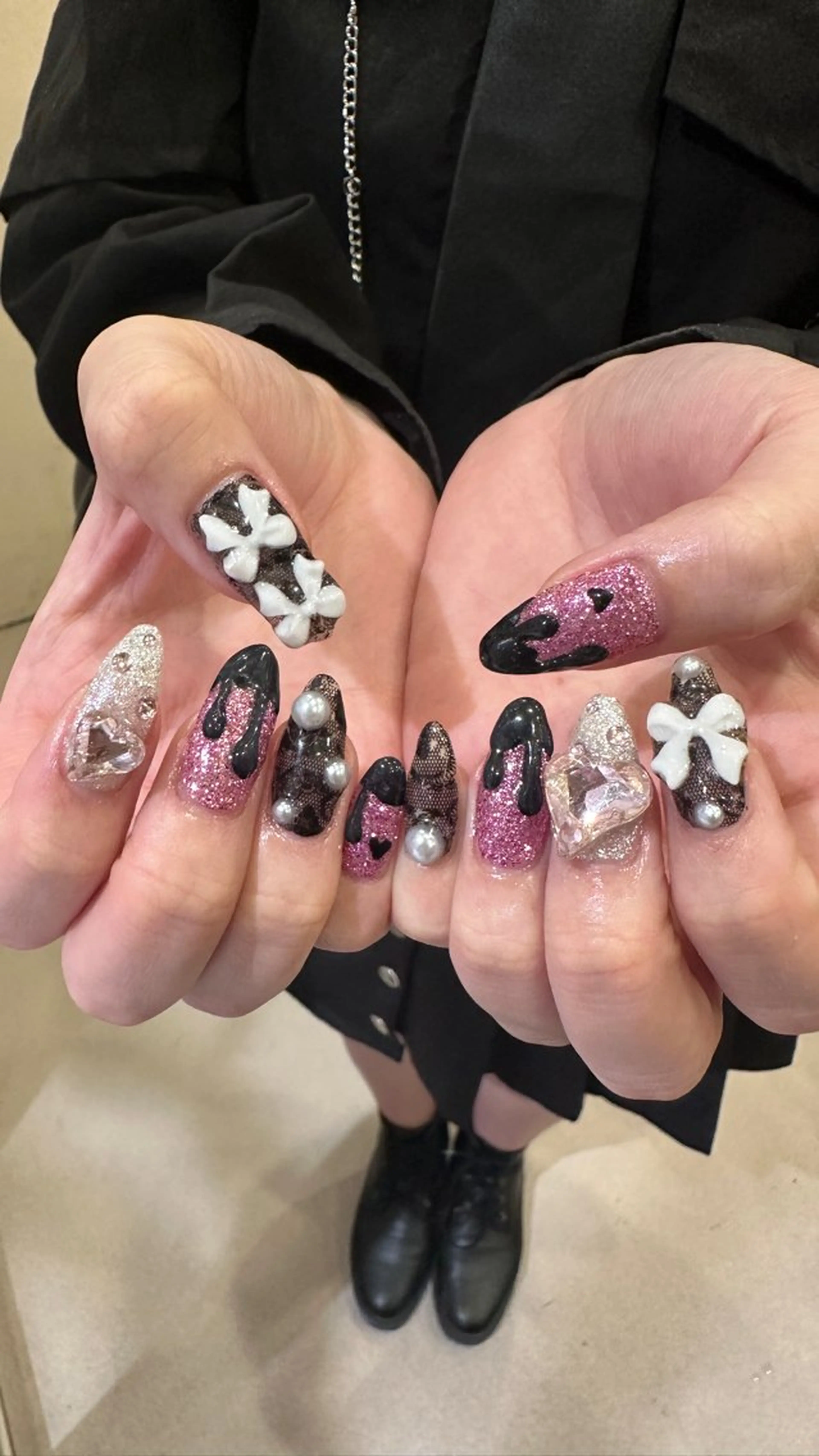 ネイル ハンドネイル 👽個性派ネイル🎀 komachiのヘアスタイル