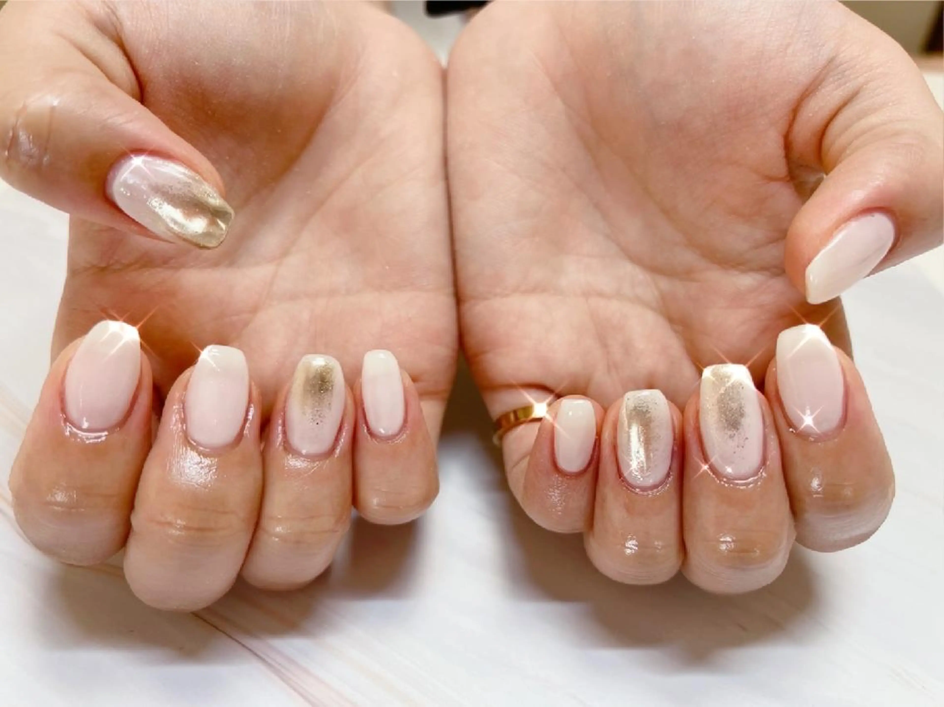 ネイル ニュアンスネイル emi ♡のネイルデザイン