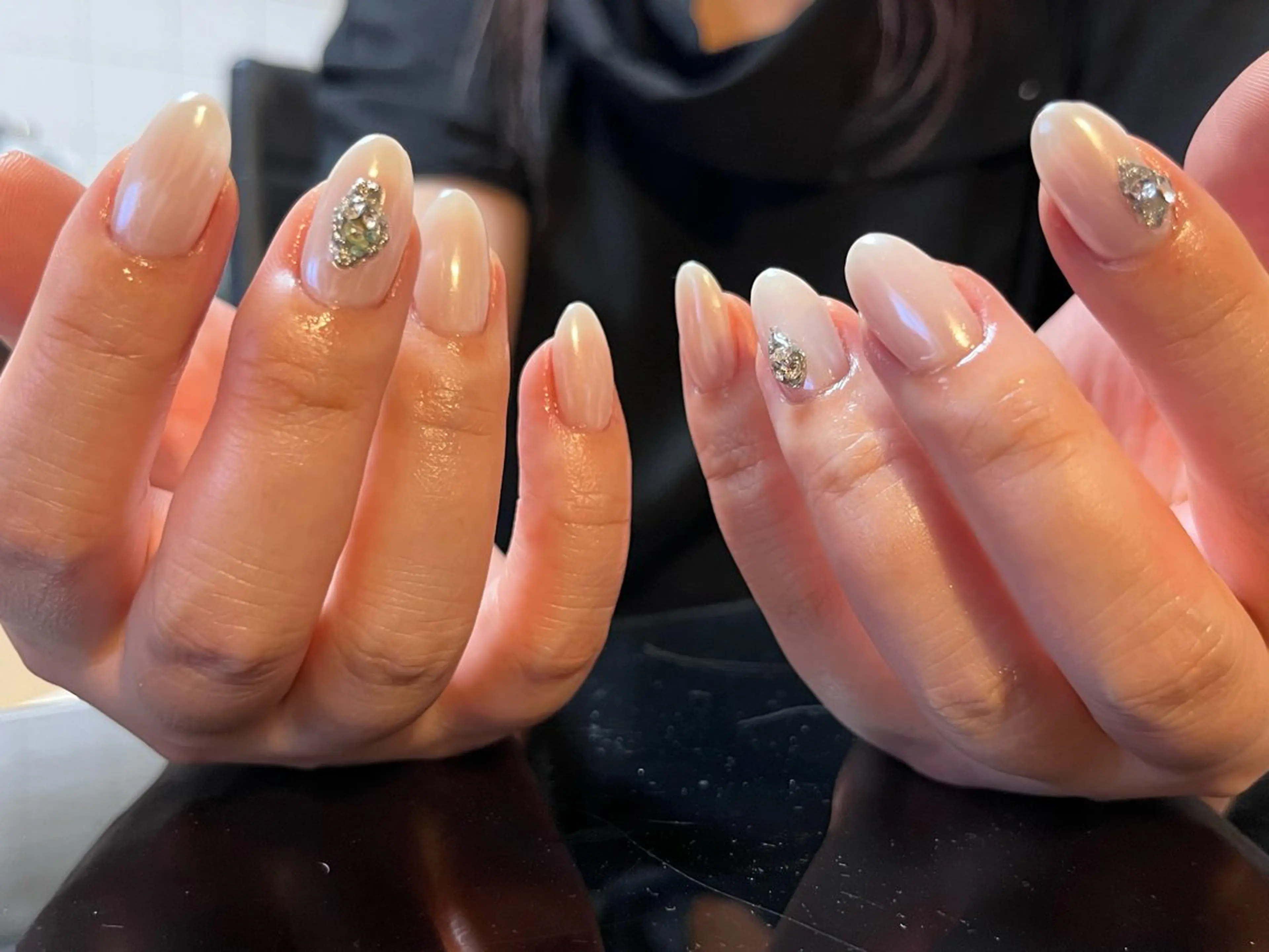 ネイル アートネイル フットネイル ジェルネイル ミラーネイル パラジェル ハンドネイル himitsukichi所属・himitsu kichiのネイルデザイン