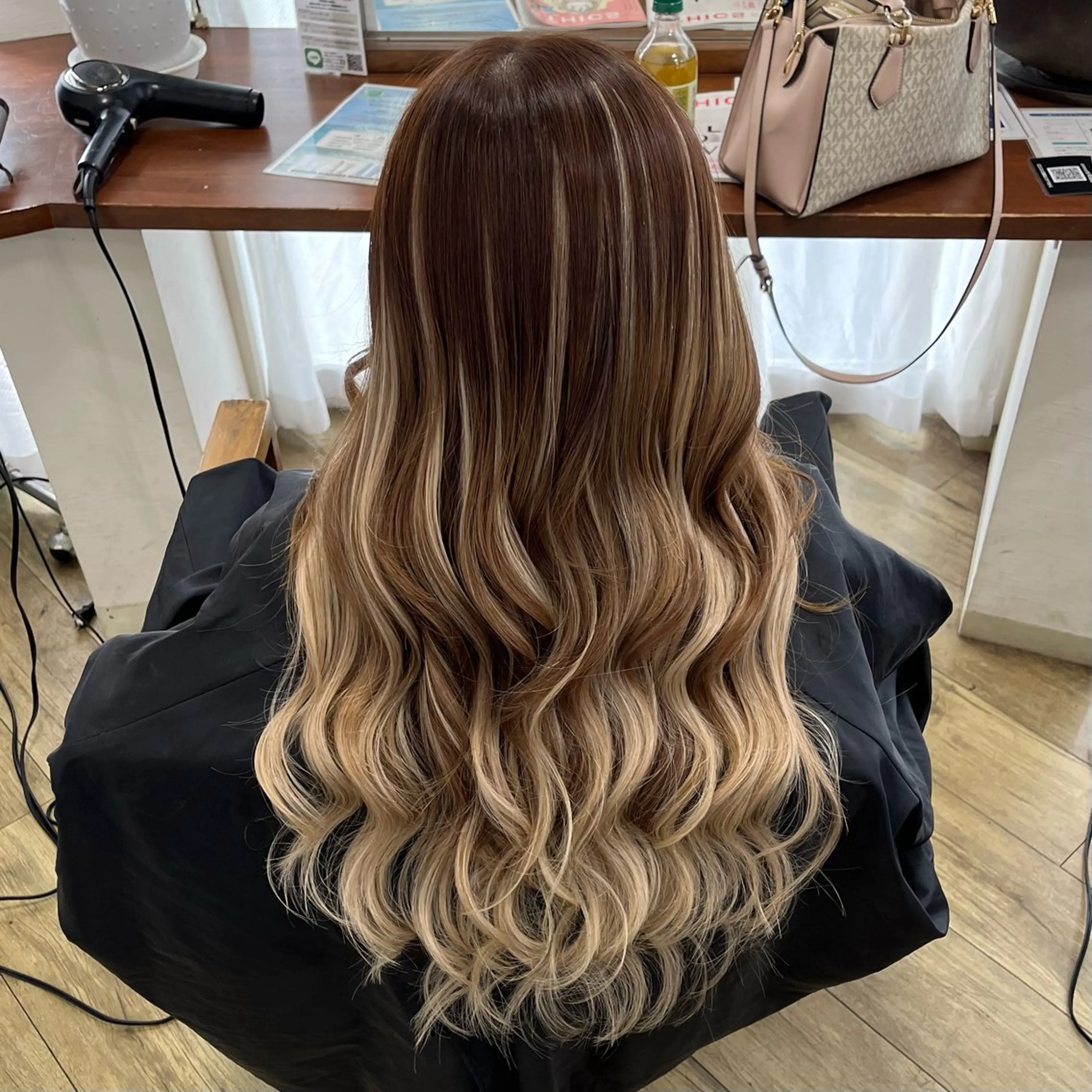 【福岡最高級人毛エクステ🩵🪽】ワンカラー➕クイックTR🧴🫧➕3ミリシールエクステ80本※枚数相談🉑の写真