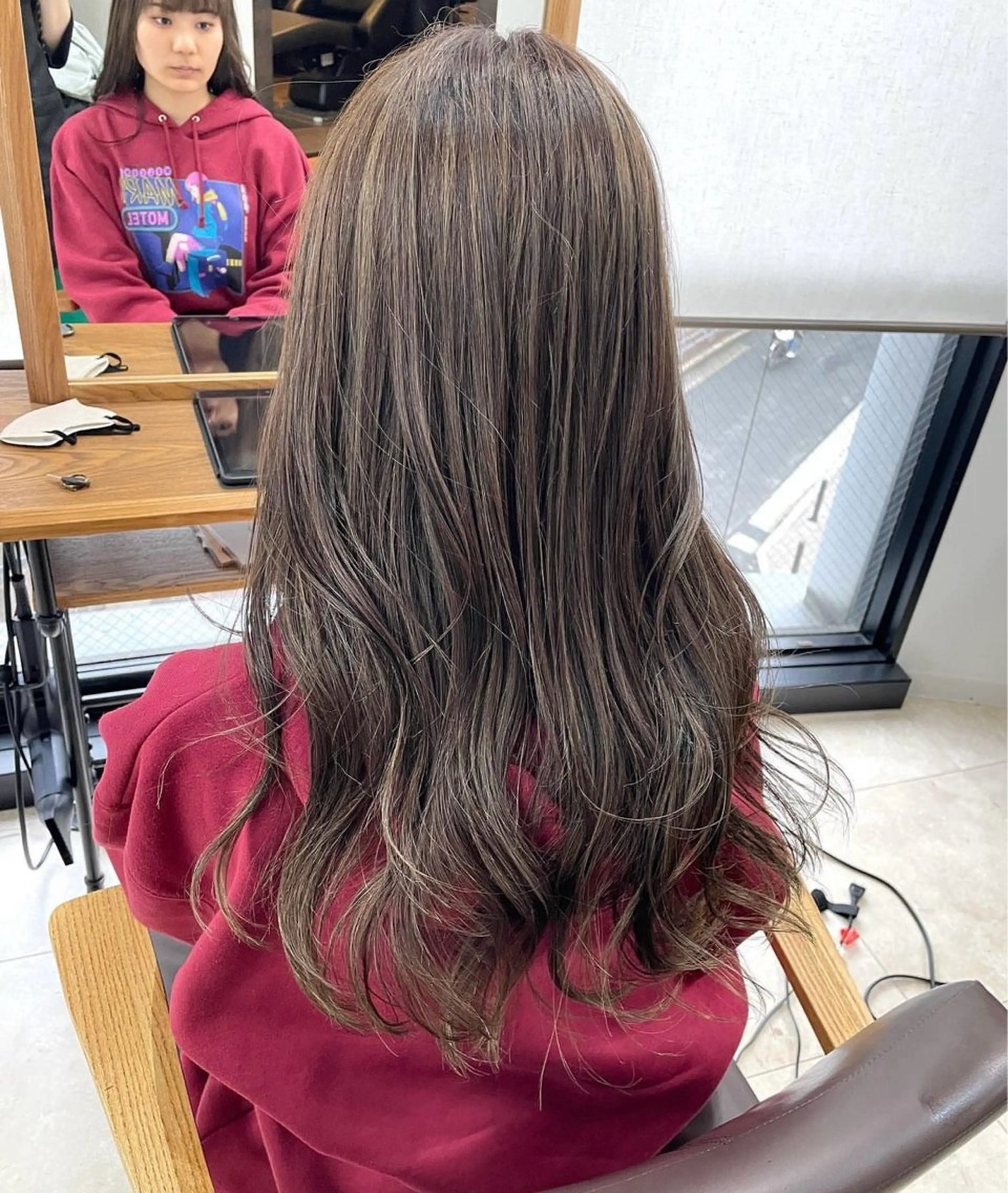 ロング _WHITE京橋店 佐伯 碧のヘアスタイル