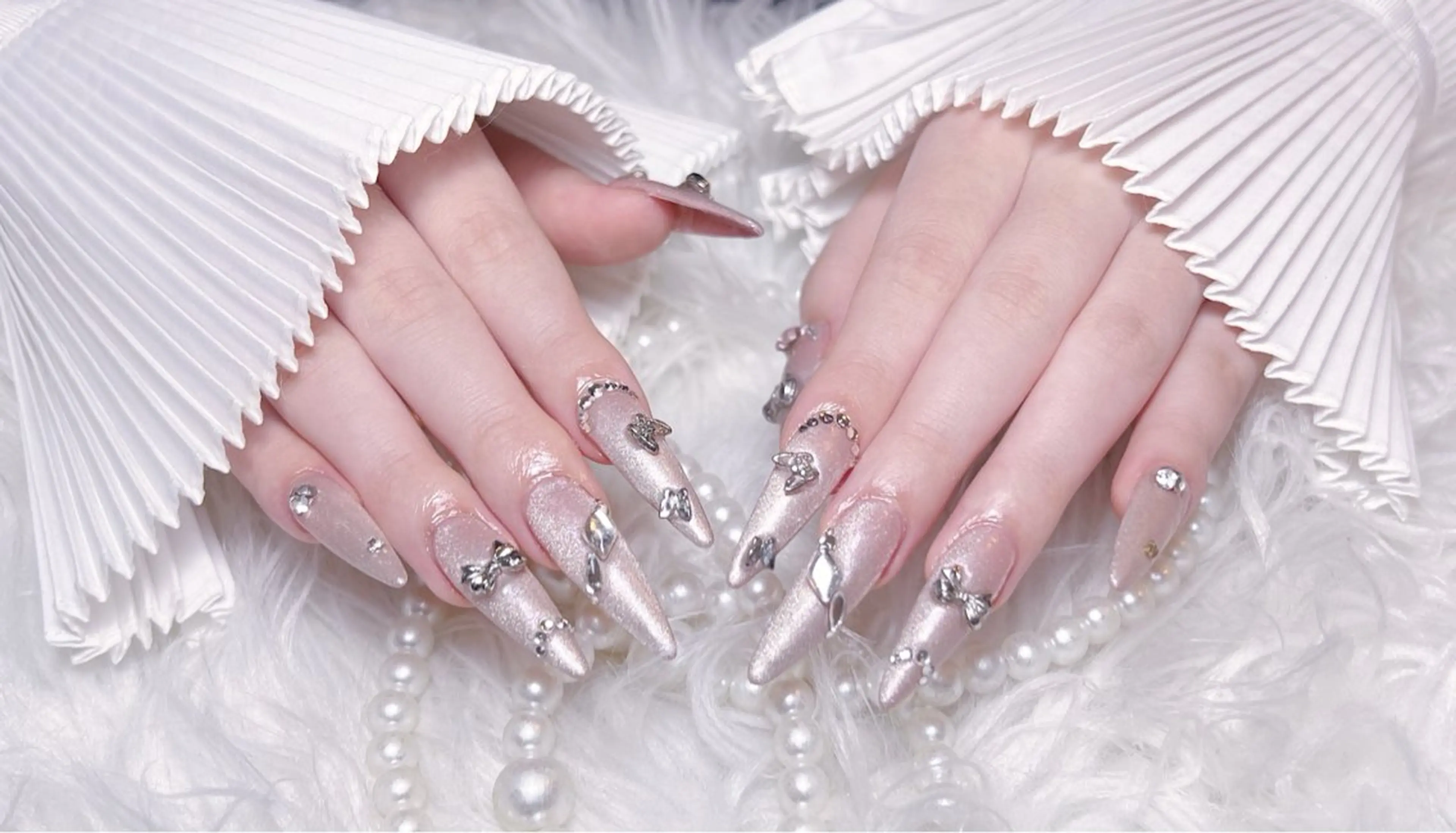 ネイル ☁️Yun nail Rin☁️のネイルデザイン