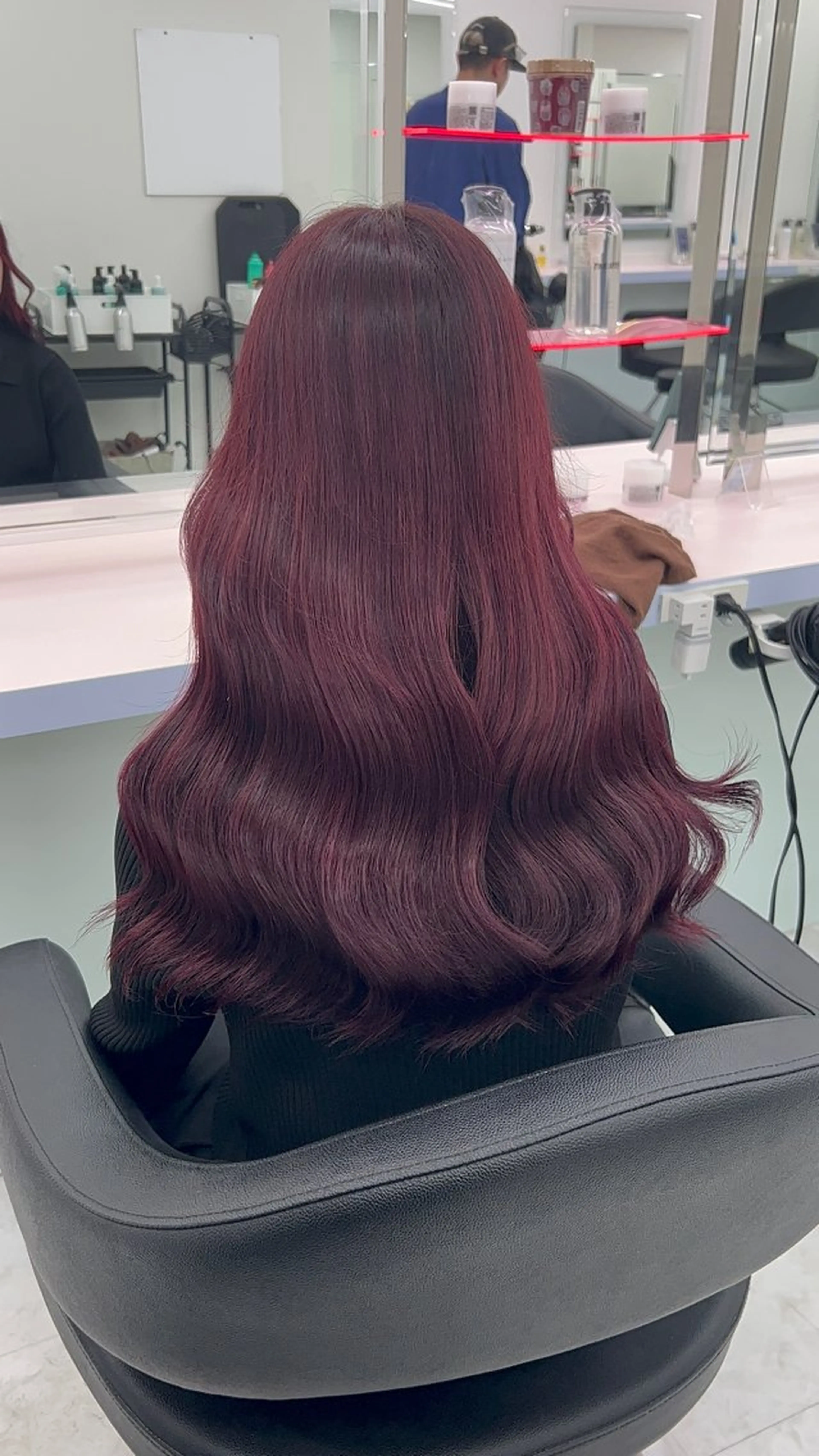 ロング カラー ヘアアレンジ ブリーチ ブリーチなしカラー レッドカラー ヘアカラー ブリーチなしの達人 🇰🇷KAITOのヘアスタイル