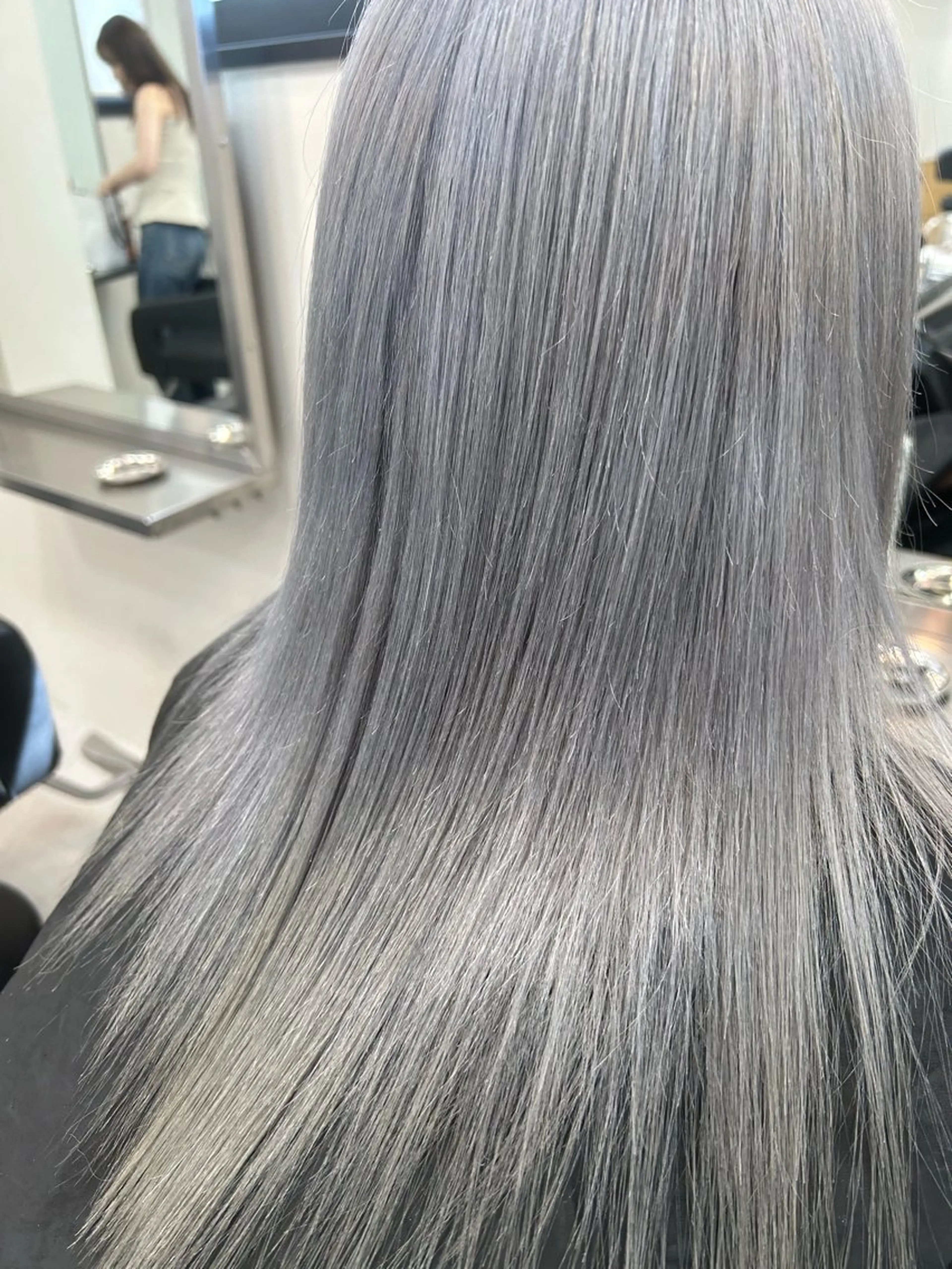 セミロング カラー シルバー ヘアカラー Beleza 渋谷所属・Kazusa/渋谷/ エクステ/ハイトーンのヘアスタイル