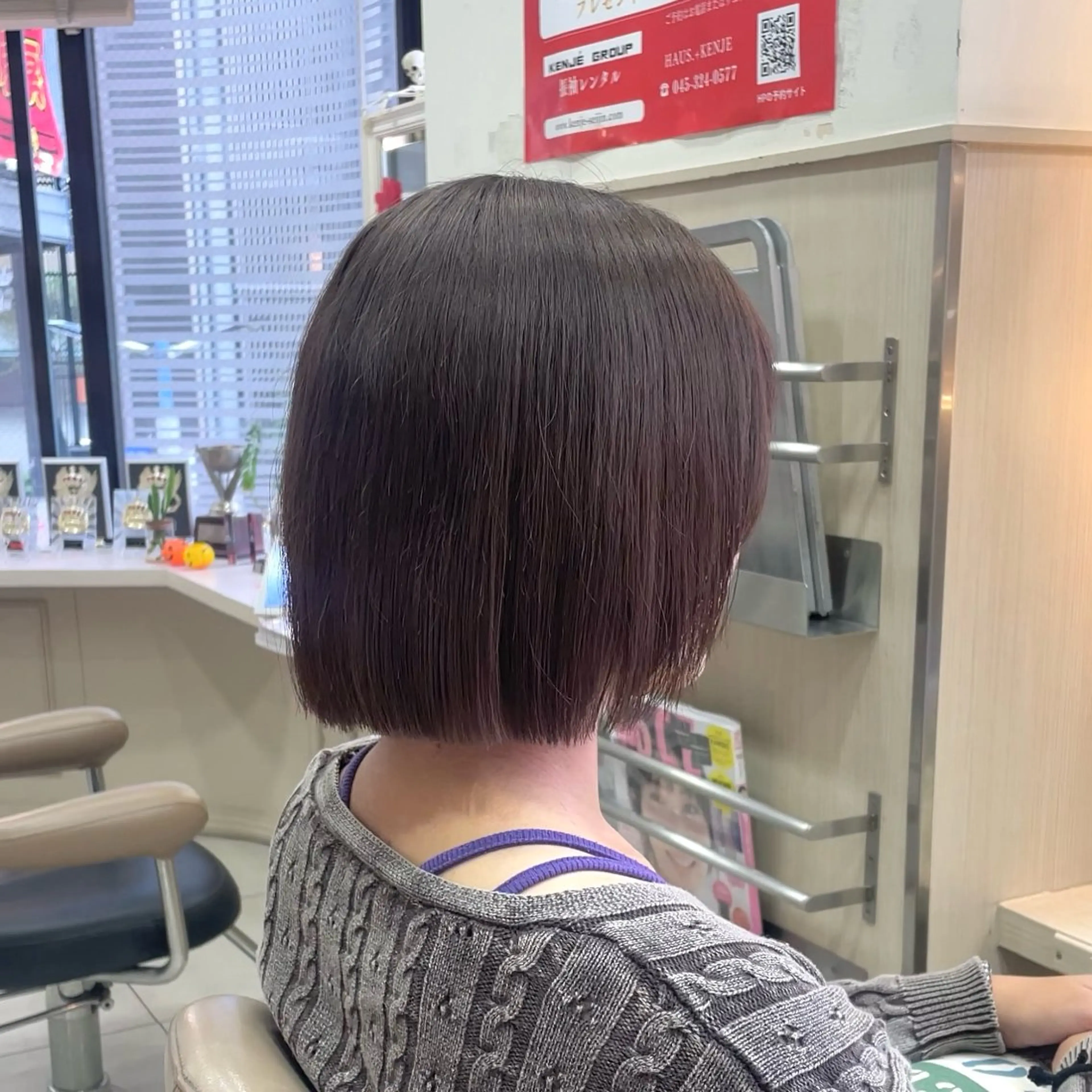 ミディアム カラー ボブレイヤー ボブ 髪質改善 レイヤーカット カット ヘアカラー トリートメント 横浜パーマ🌐 暖色カラー🍒もえかのヘアスタイル