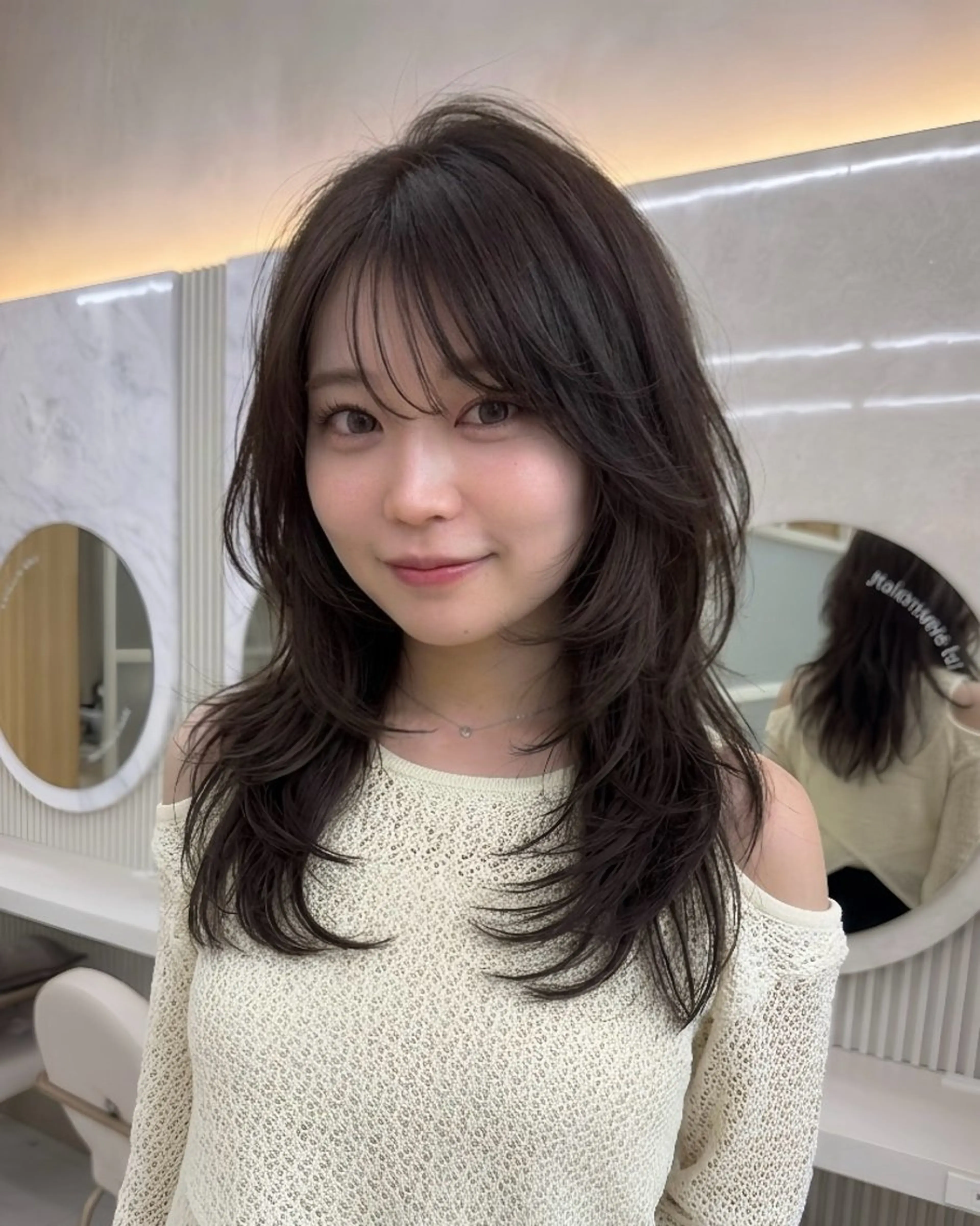 ミディアム カラー 顔周りカット レイヤーカット 似合わせカット 顔周り/透明感カラー /似合わせ/難波雄雅のヘアスタイル