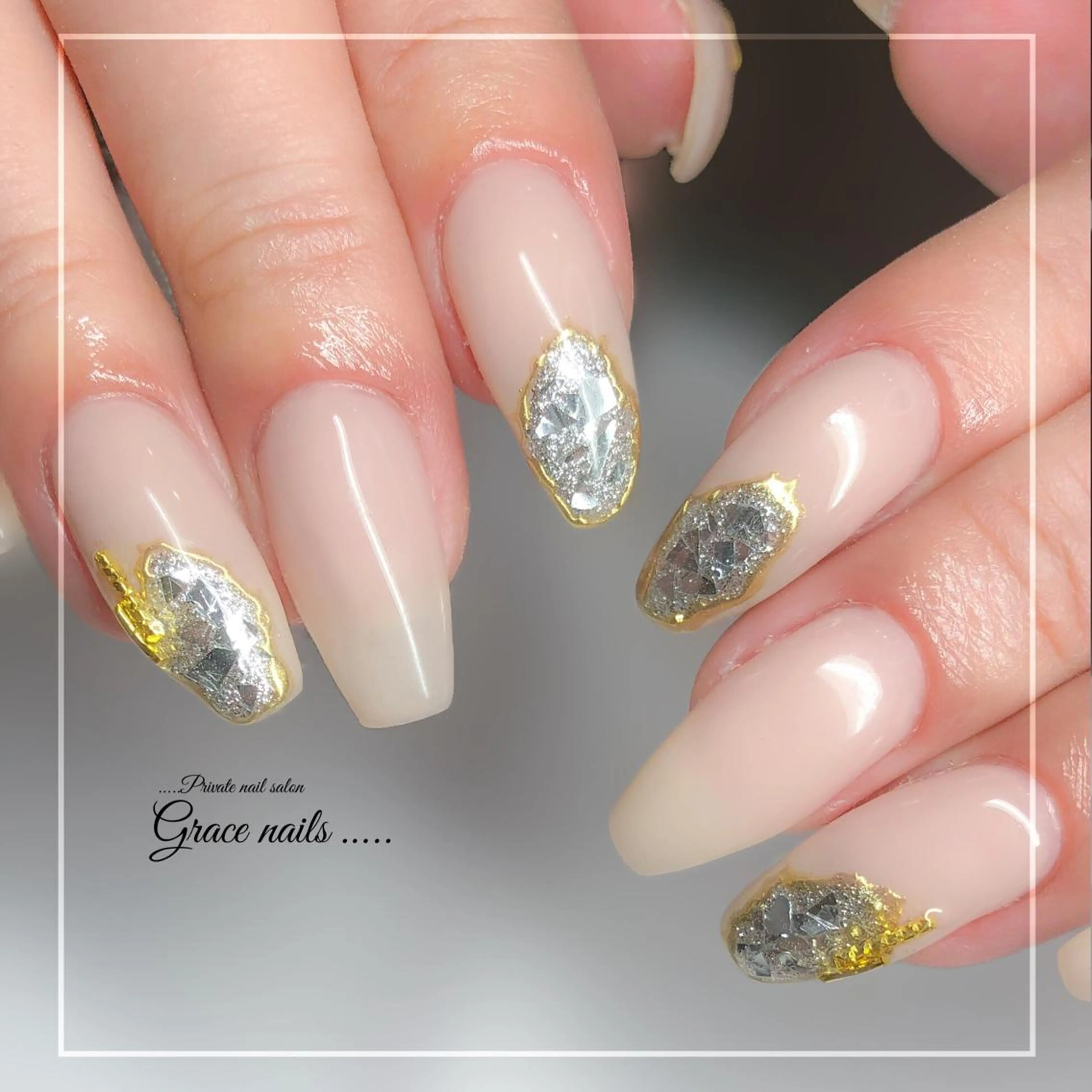 ネイル GRACE NAILSのネイルデザイン