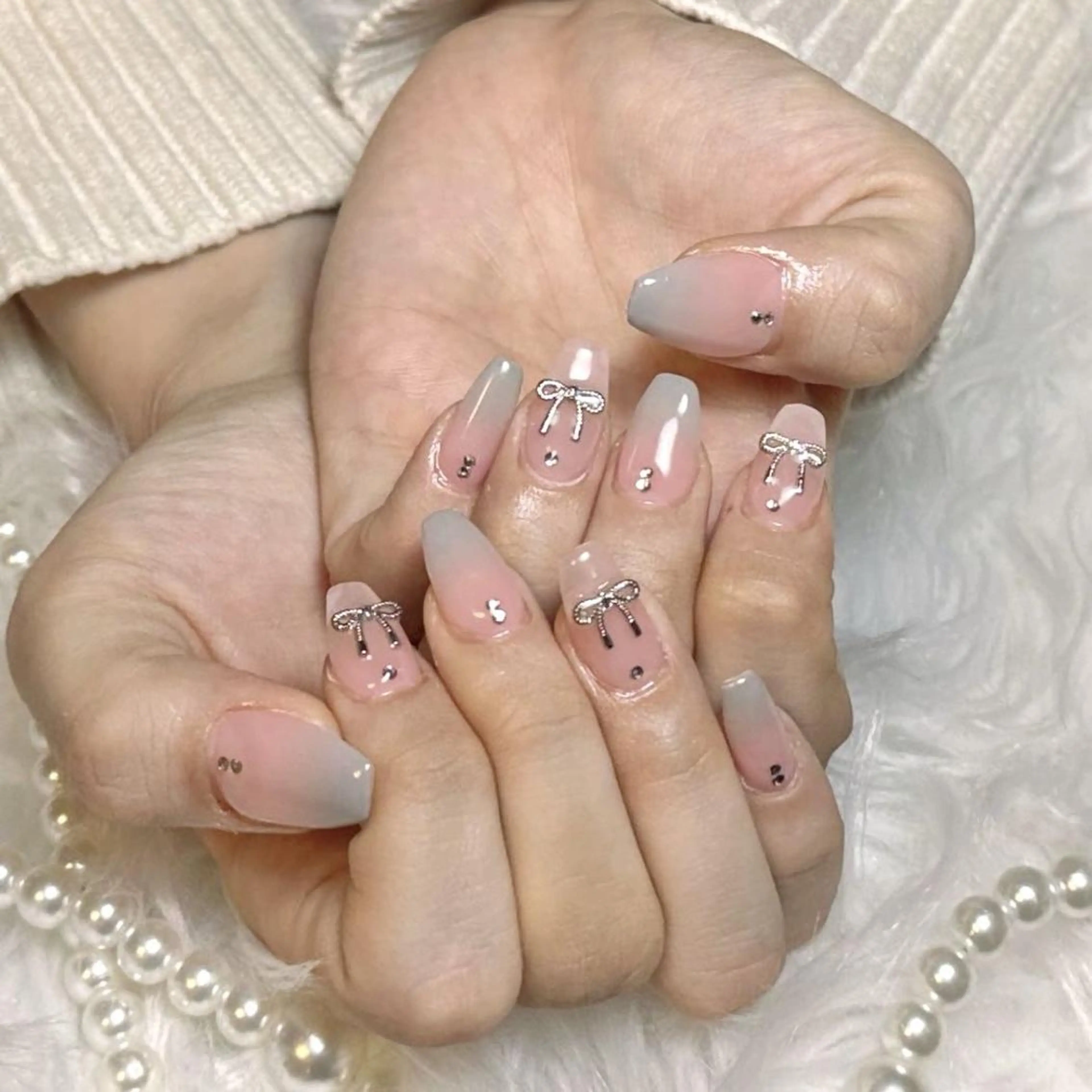 ネイル RAFFINE 月🦋🩵のネイルデザイン