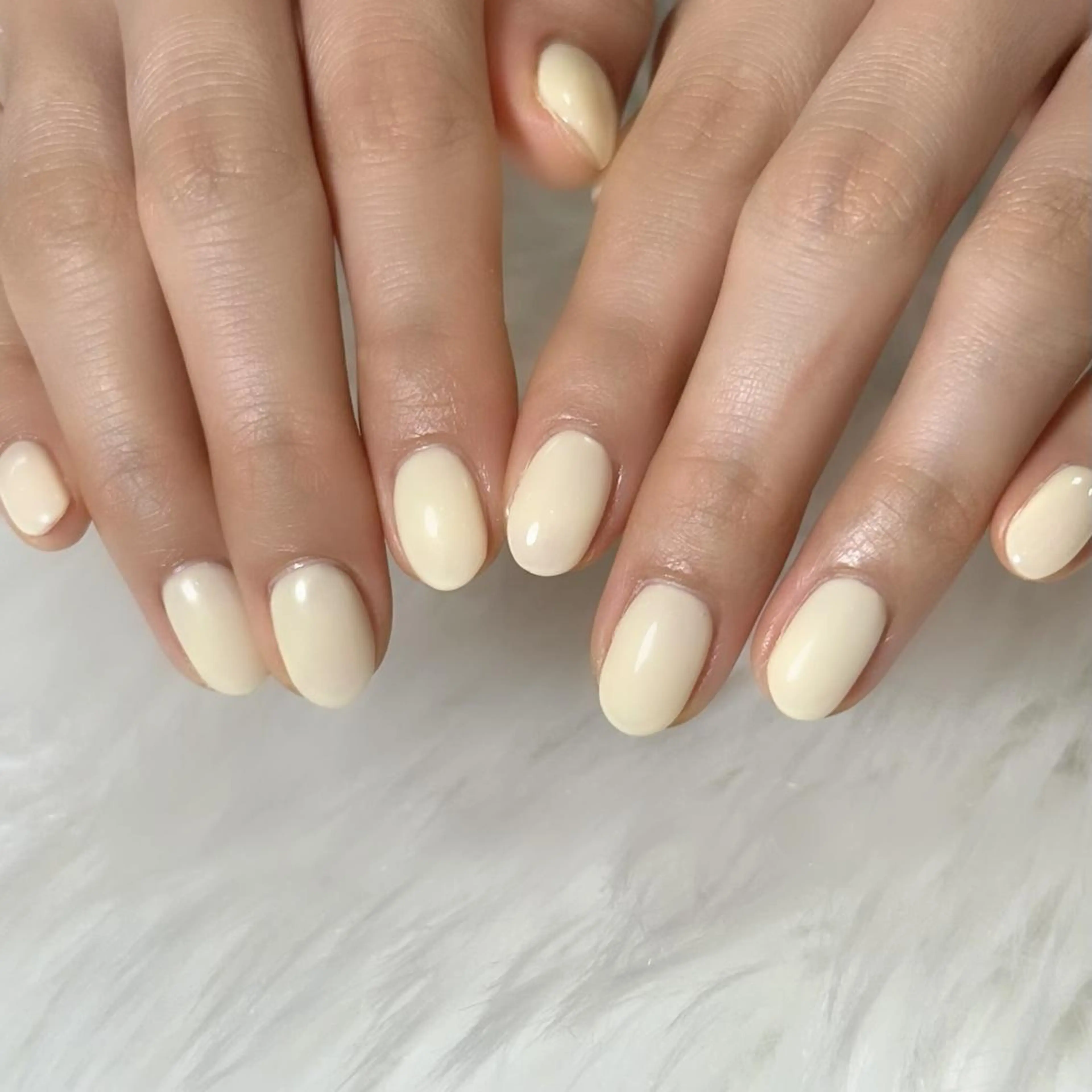 ネイル ❤️💛REBEST 京橋　nailのネイルデザイン