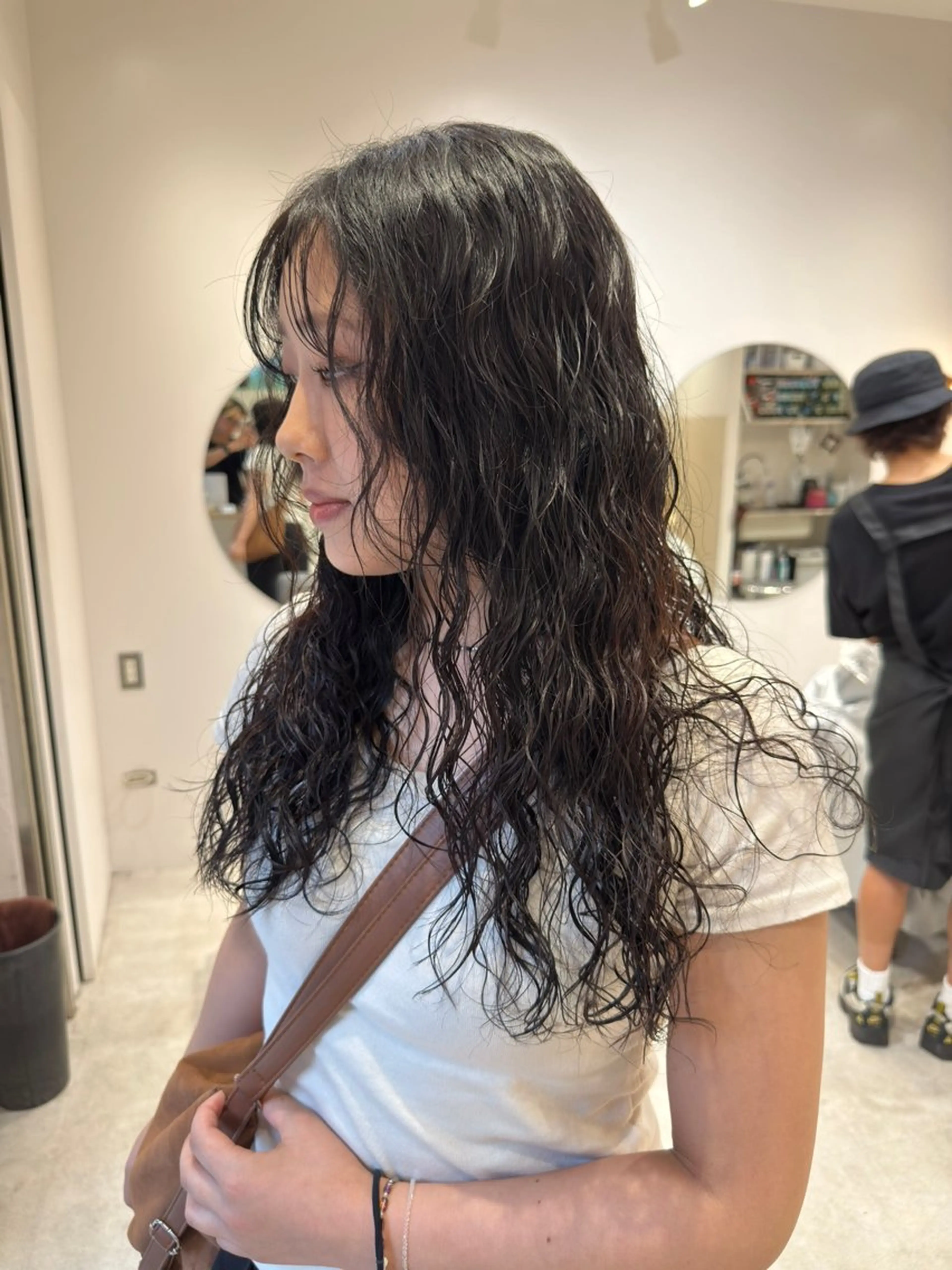 セミロング パーマ パーマ/ボブ /レイヤー チヒロのヘアスタイル