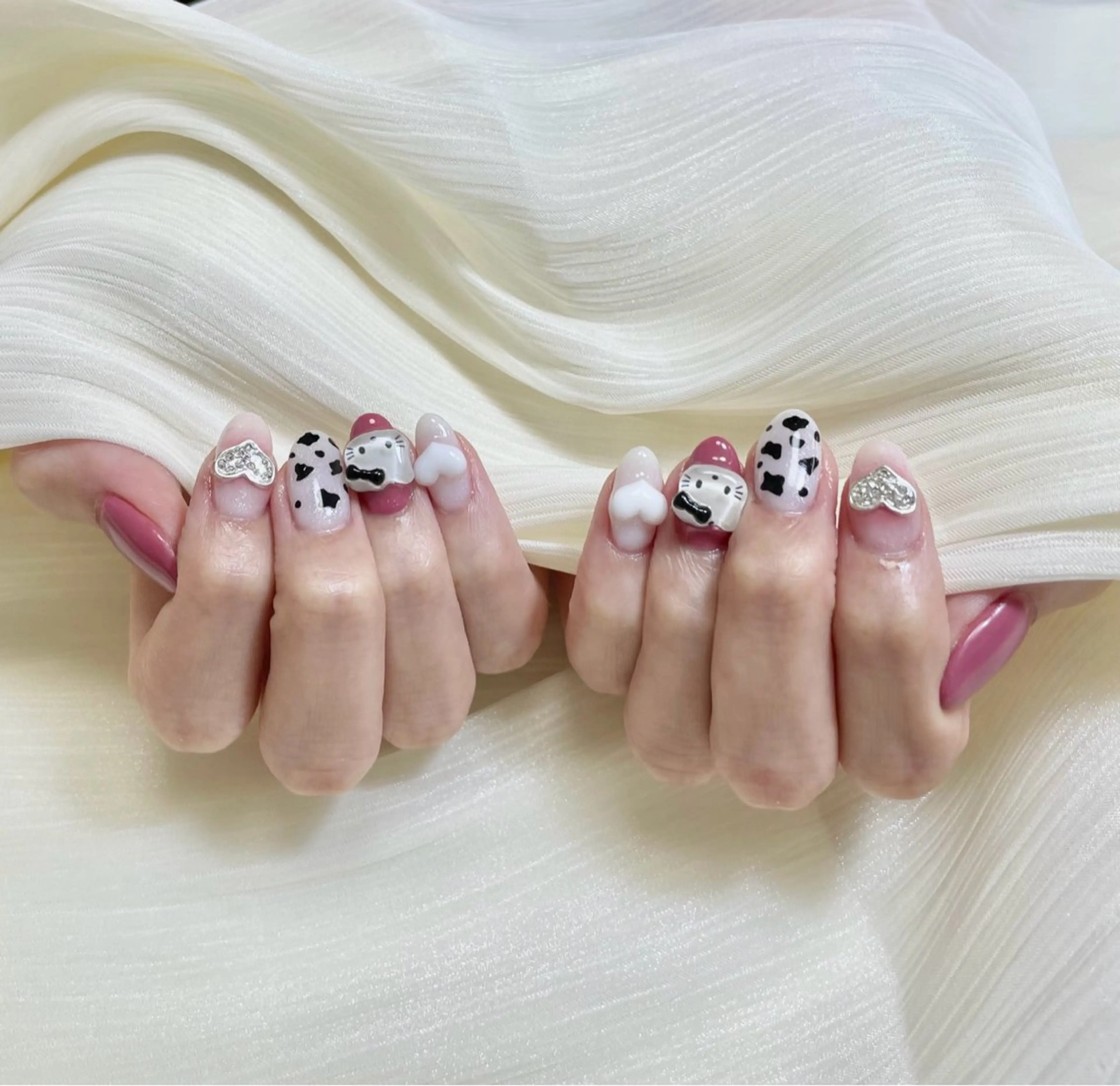 ネイル ハンドネイル 🍑 momo_nailのネイルデザイン