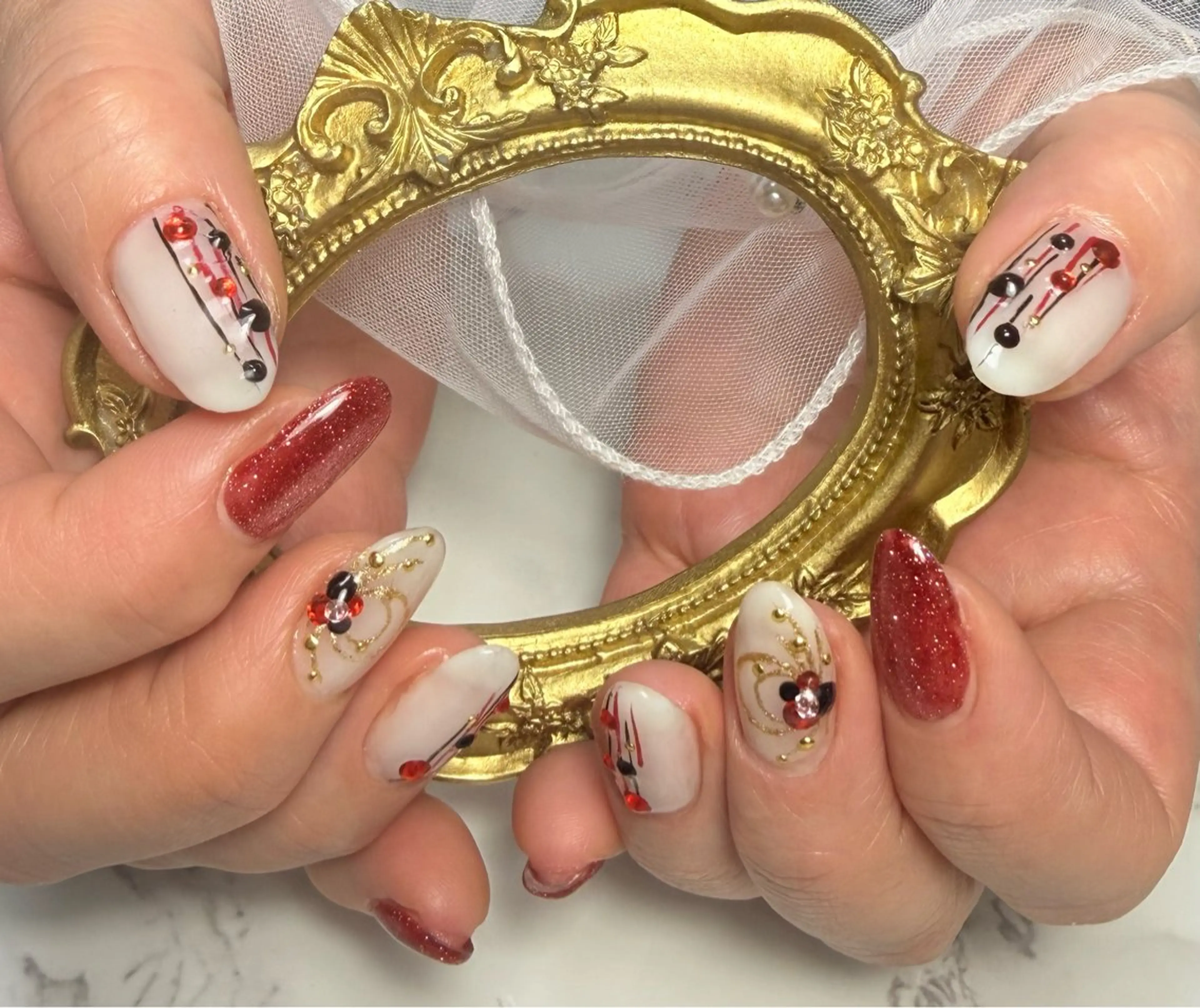 ネイル アニマル柄 アートネイル チークネイル フラッシュネイル フラッシュマグ M.N_ nailのネイルデザイン